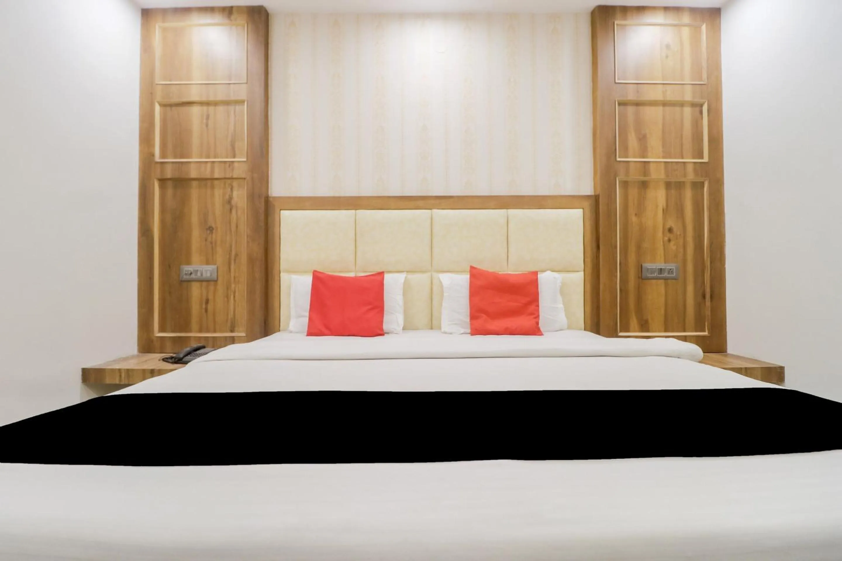 Bedroom in Hotel O Citywalk