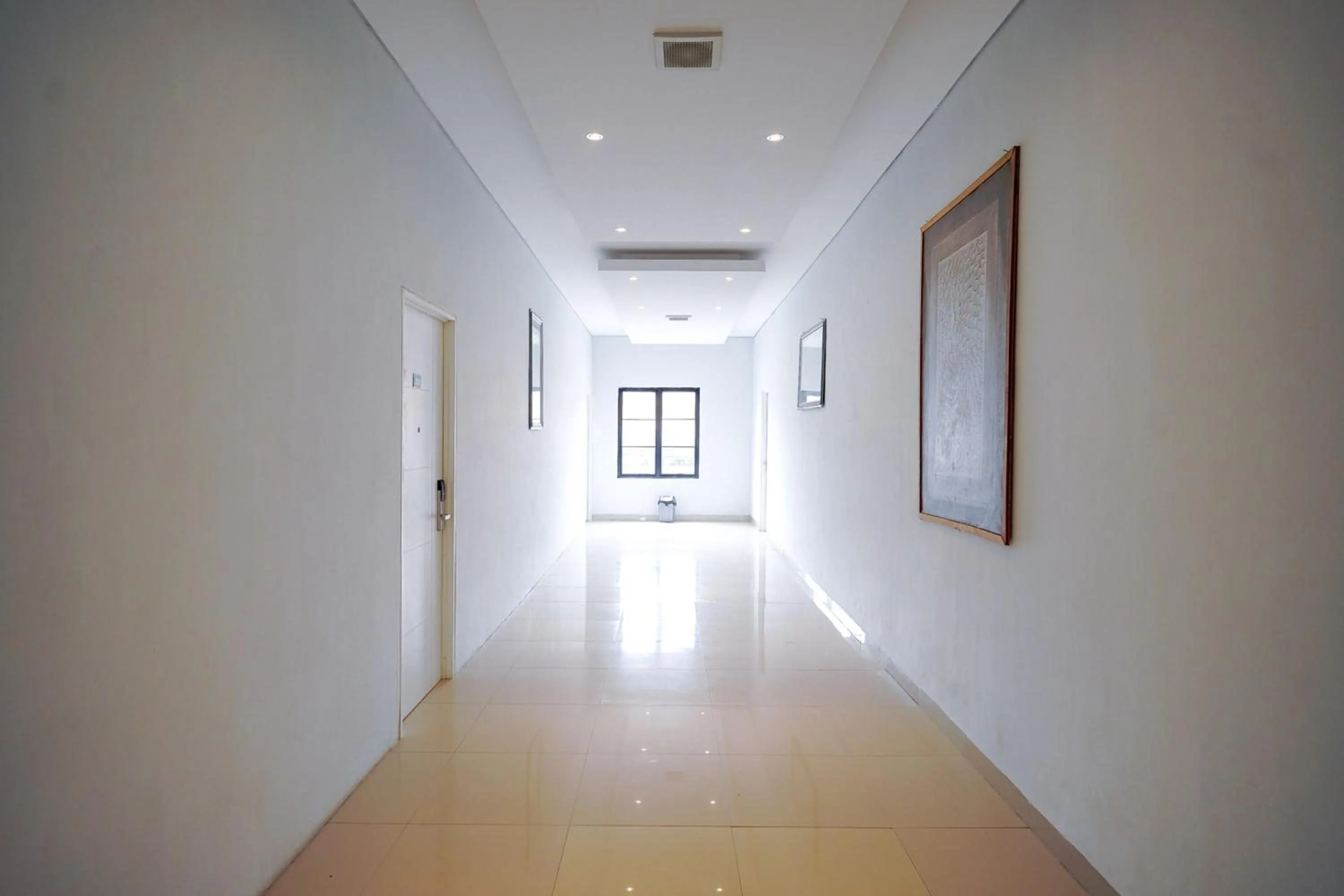 Floor plan in RedDoorz Premium at Raja Hostel Syariah