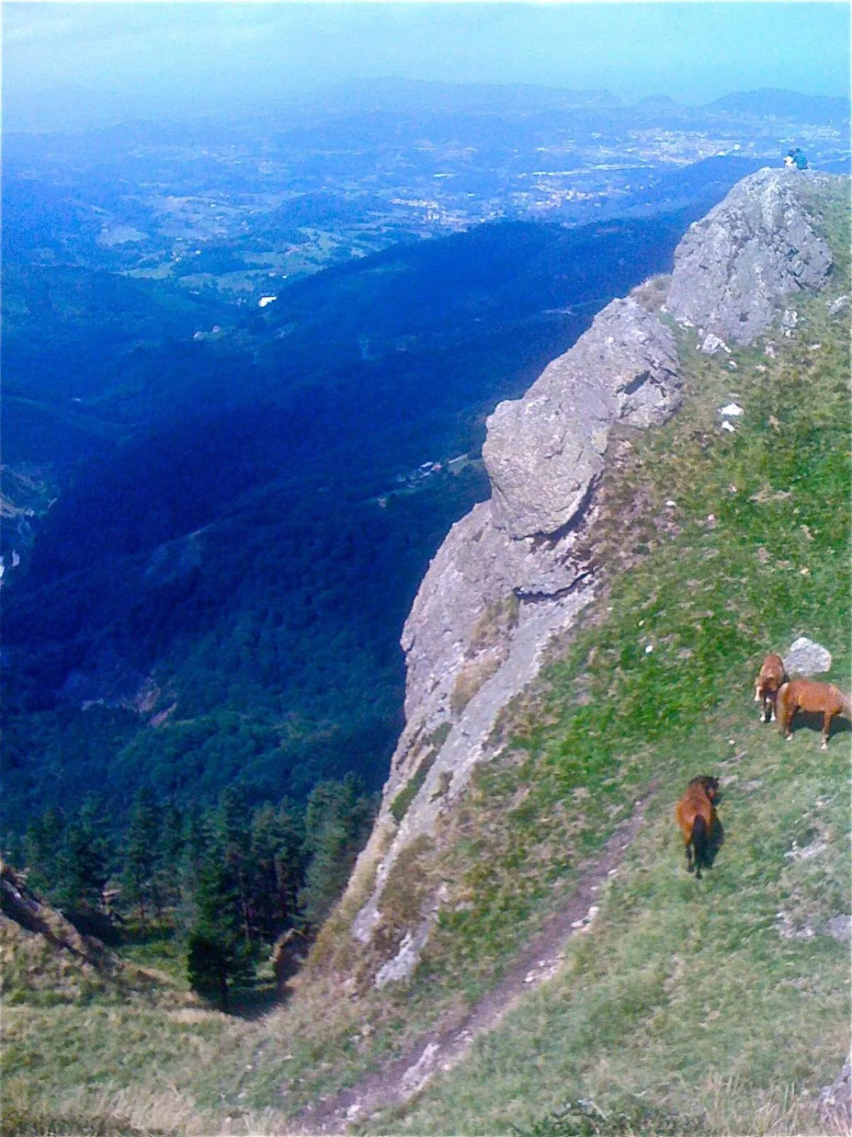 Hiking in Villa AJNA Bayonne