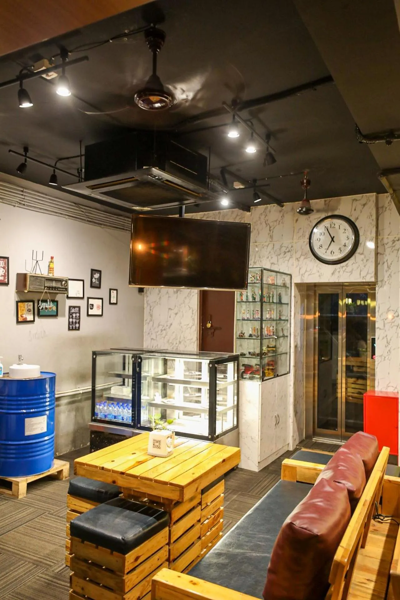 Lobby or reception in Hotel White Fields Hitec City, Hyderabad