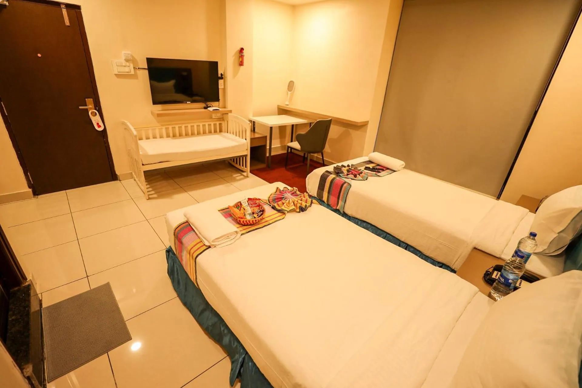 Bed in Hotel White Fields Hitec City, Hyderabad