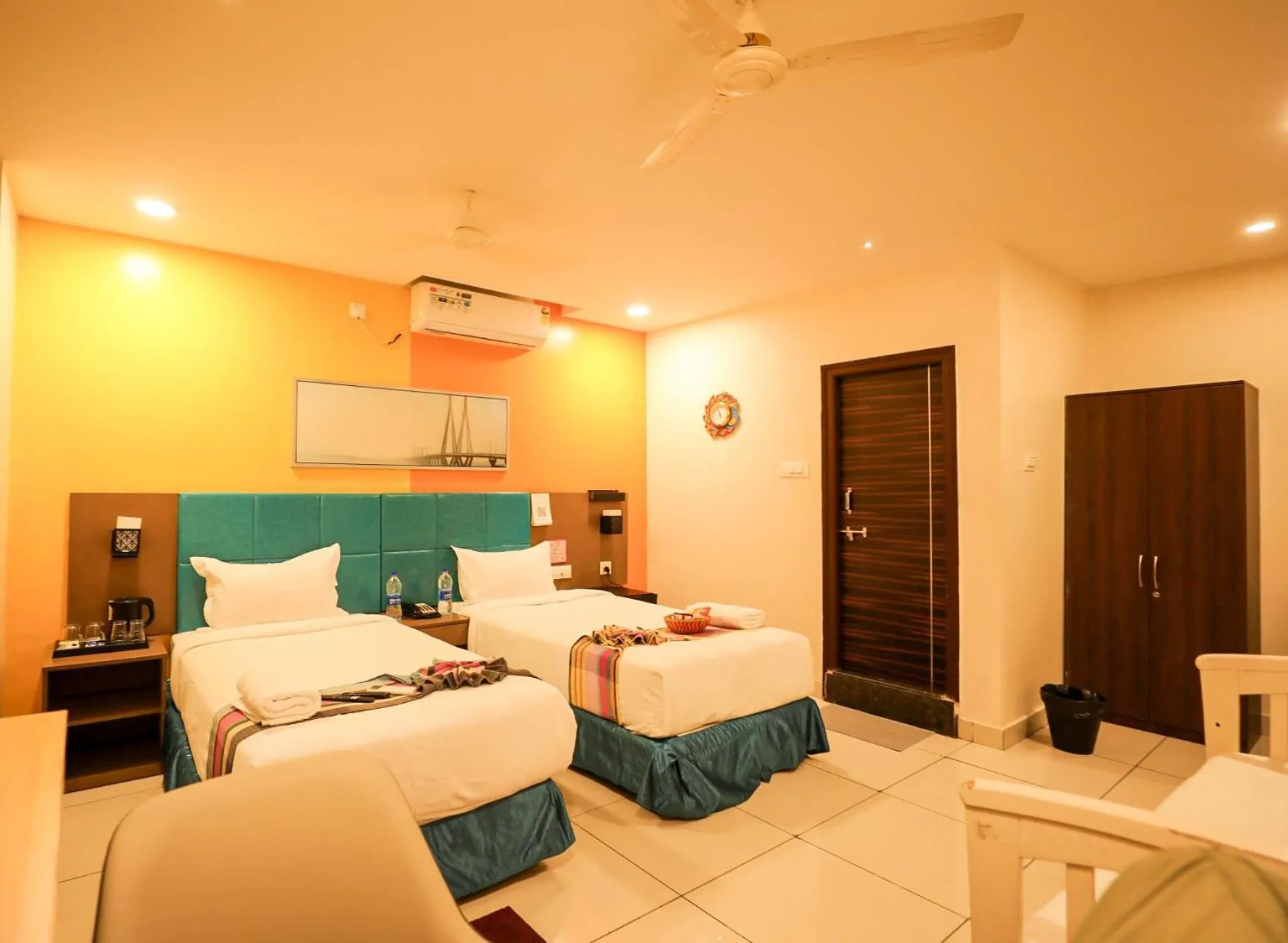 Bedroom, Bed in Hotel White Fields Hitec City, Hyderabad