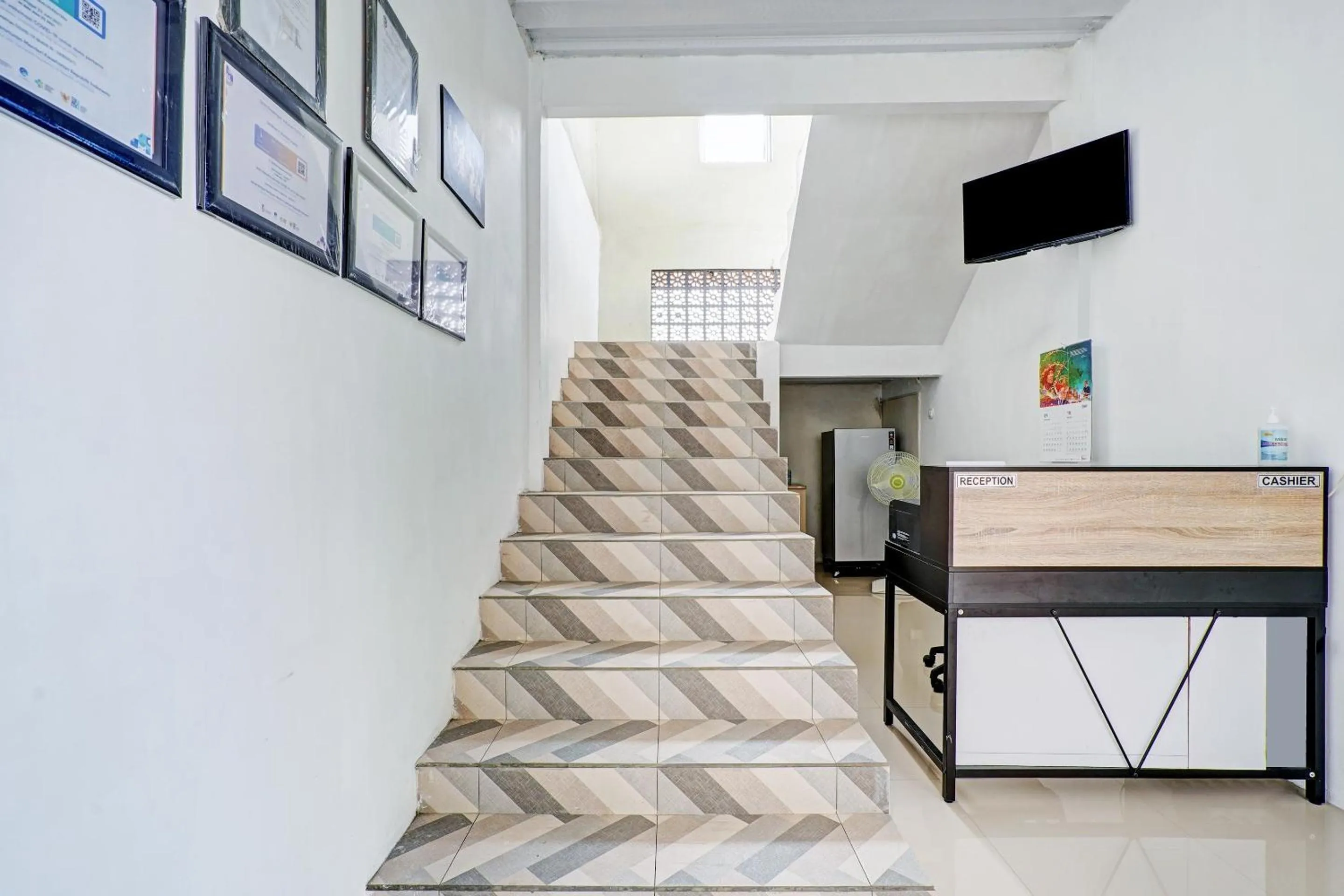 Lobby or reception in OYO Life 90678 Omah Kulo Guest House