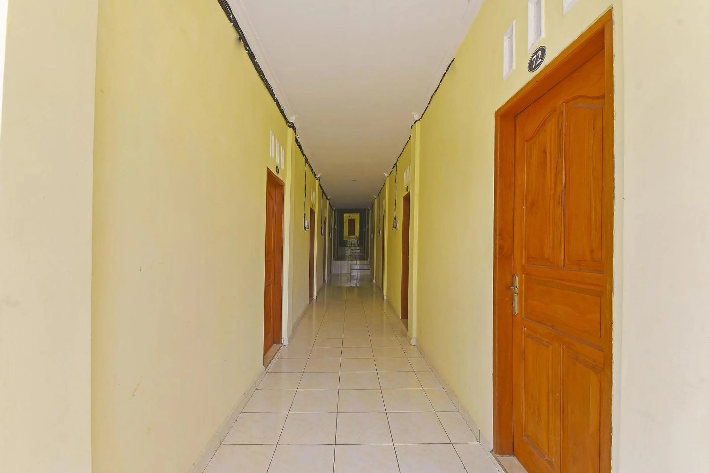 Facade/entrance in OYO Life 90675 Ld Residence