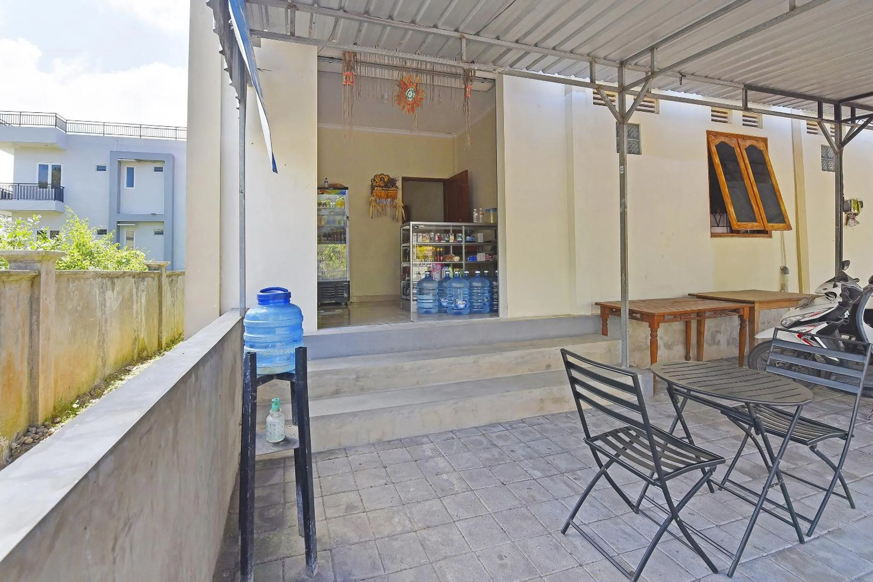 Lobby or reception in OYO Life 90675 Ld Residence