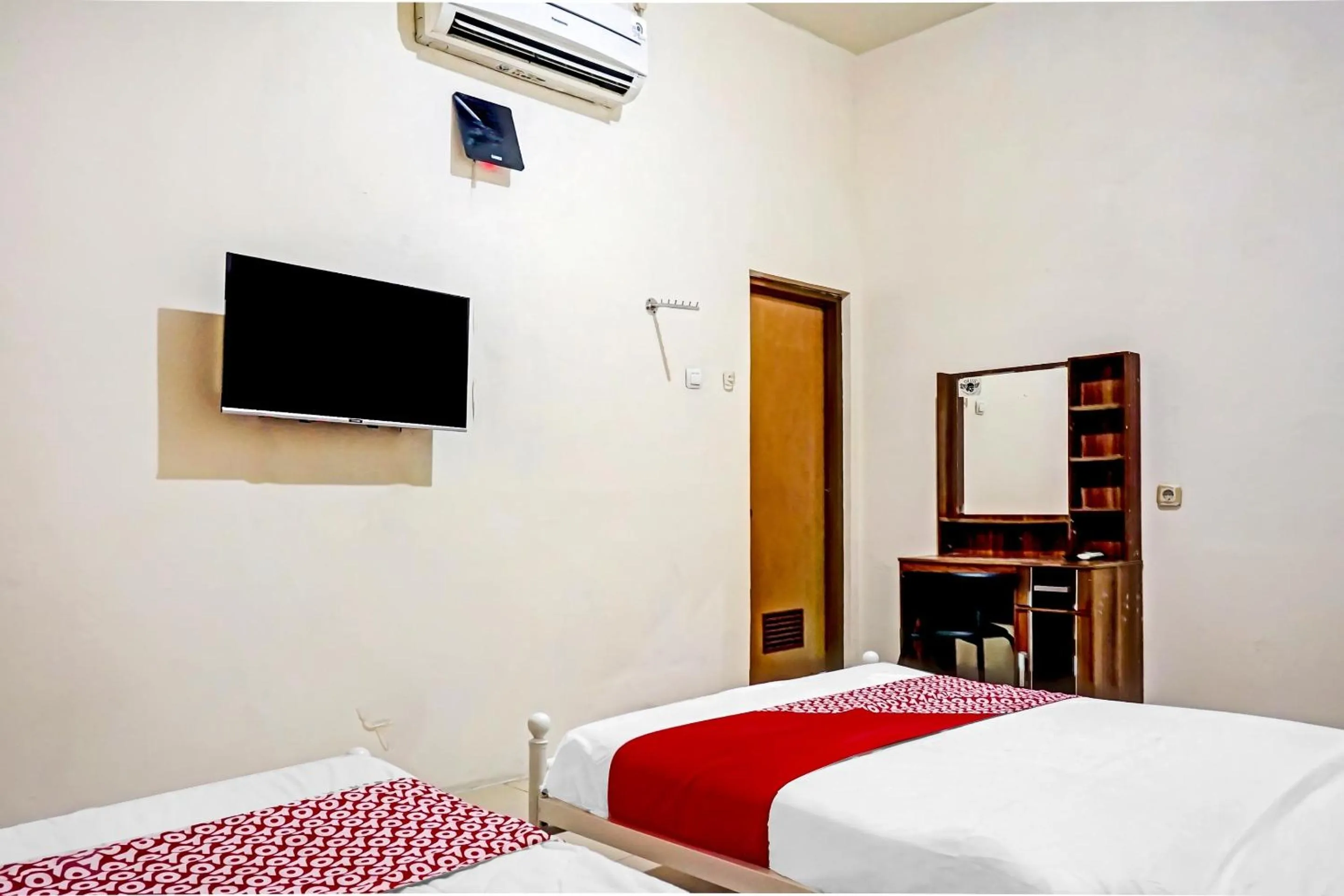 Bedroom, Bed in Hotel O Lily House