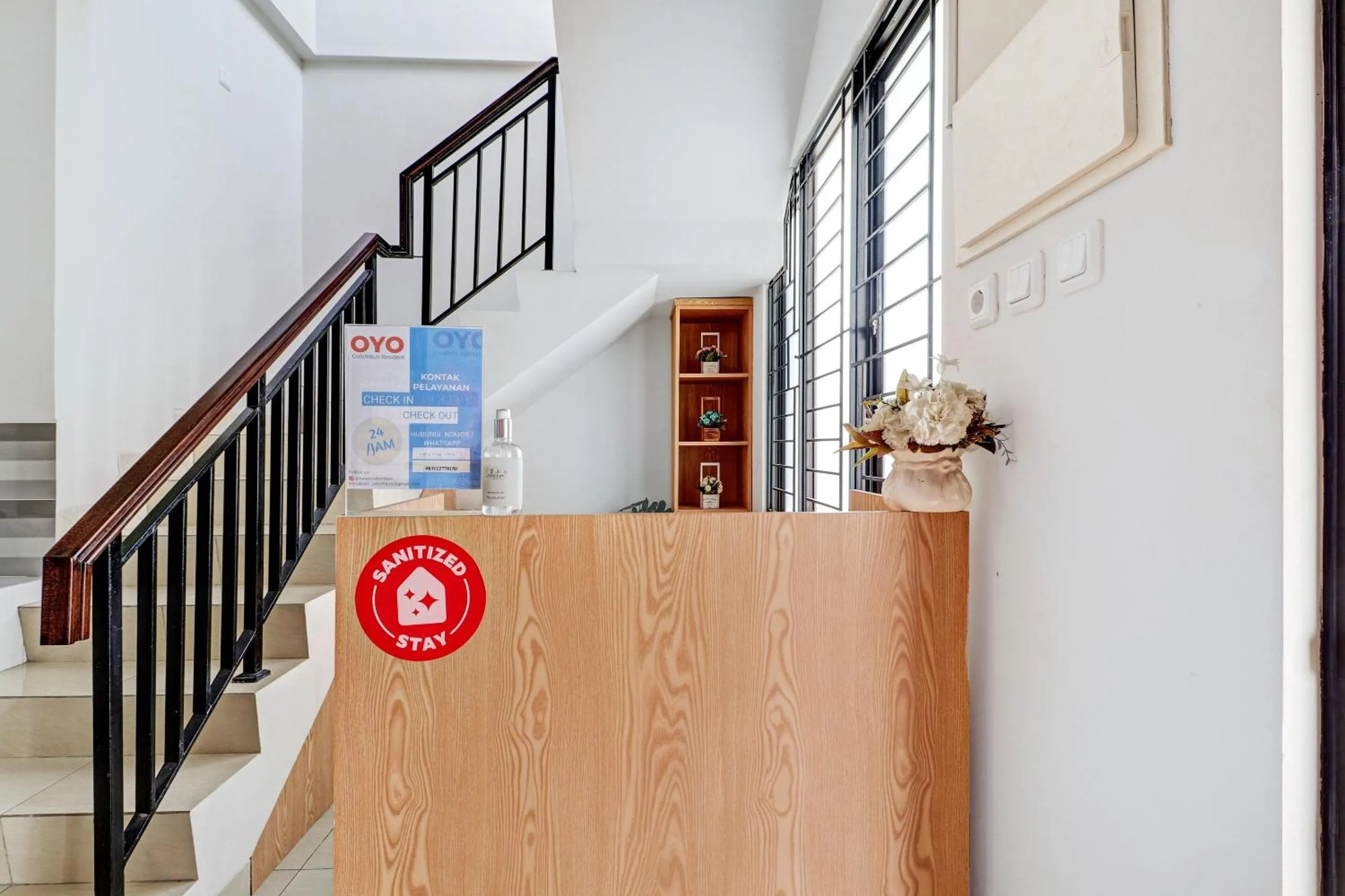 Lobby or reception in Hotel O Marta Residence