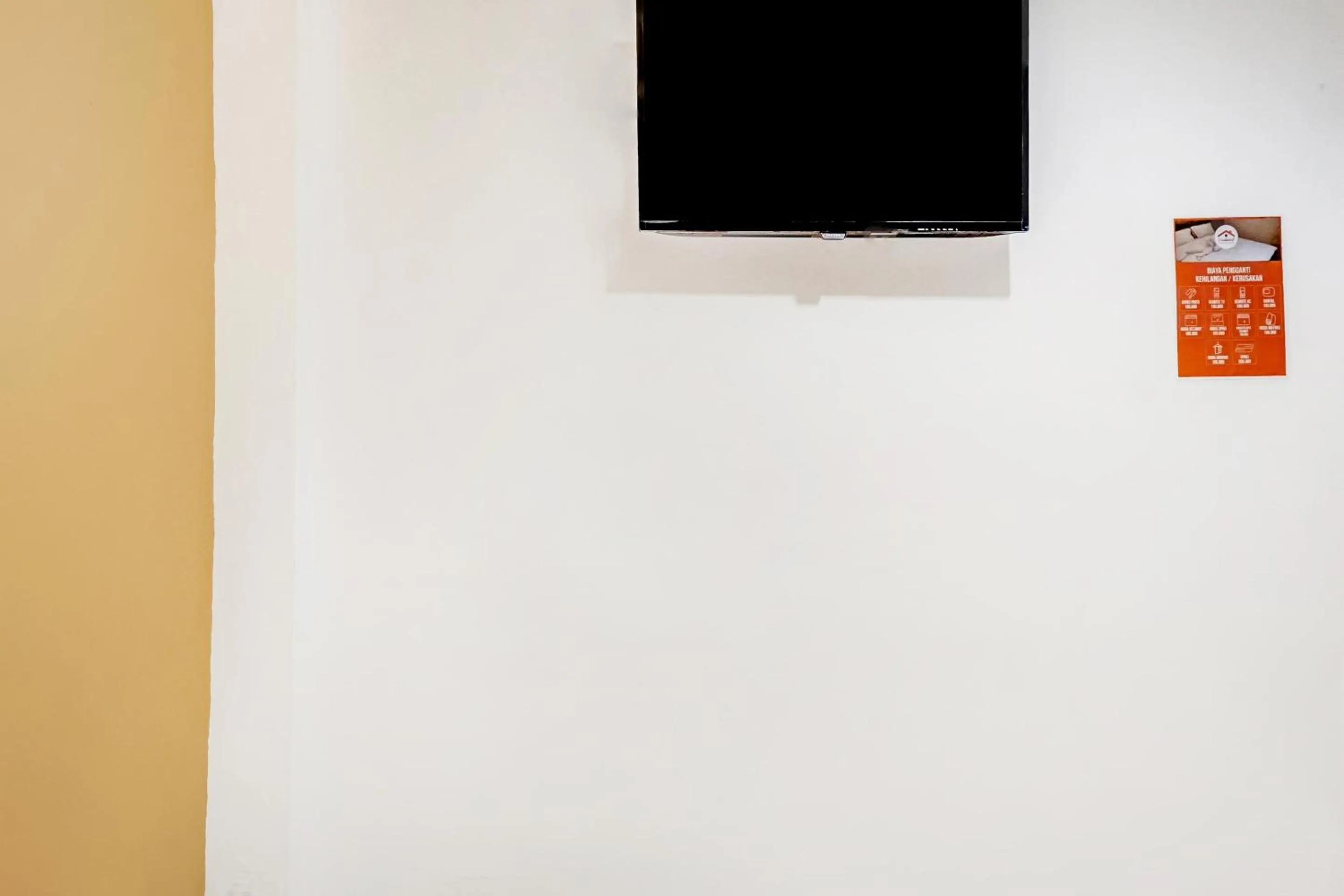 Bedroom in Hotel O Point Hostel