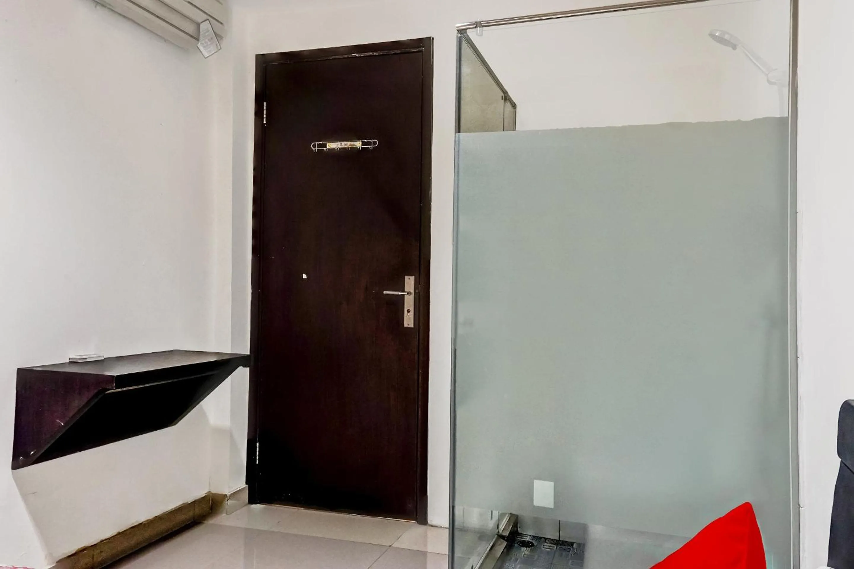 Bedroom in Hotel O Point Hostel