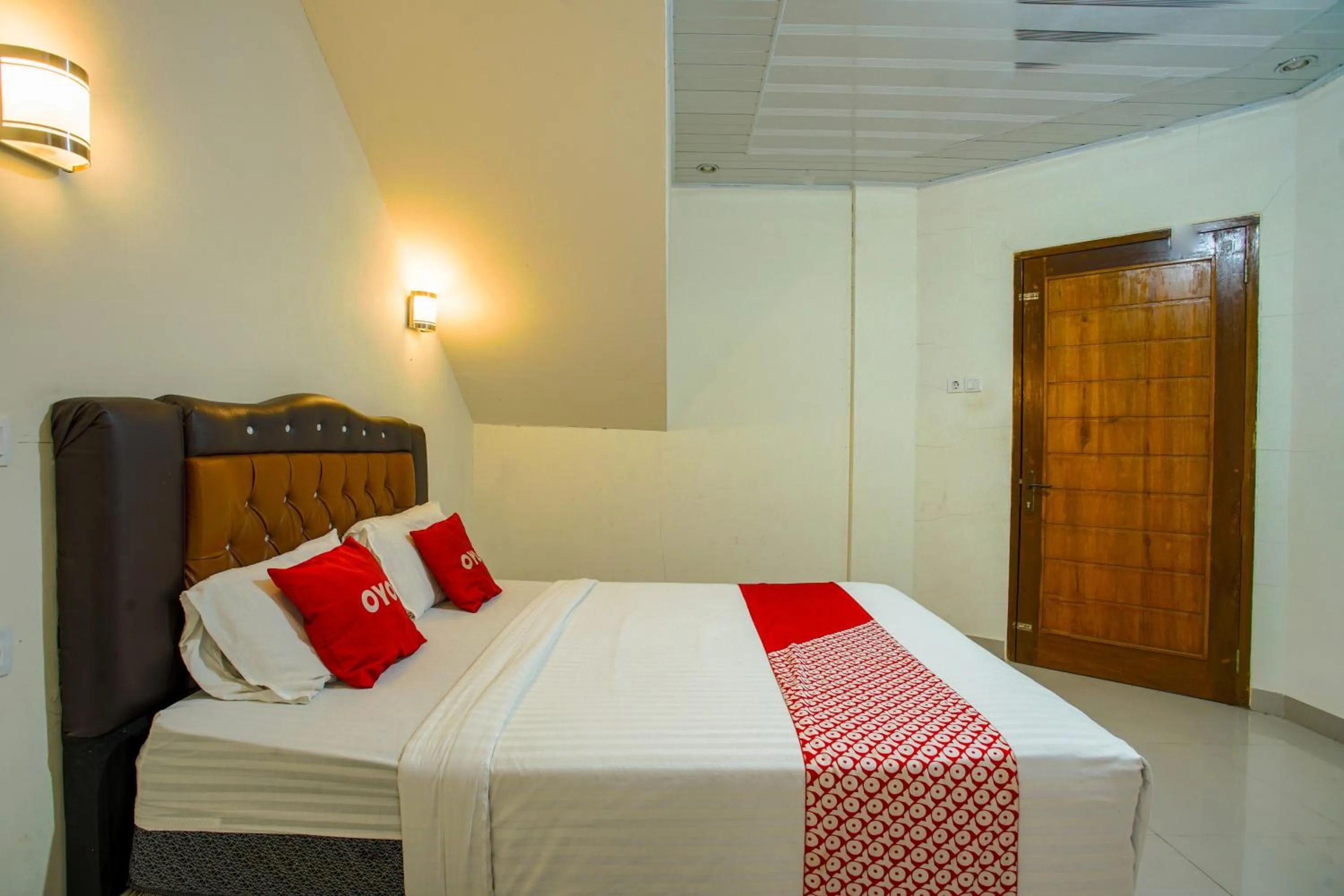 Bedroom, Bed in Capital O 90643 Suri Guest House Syariah