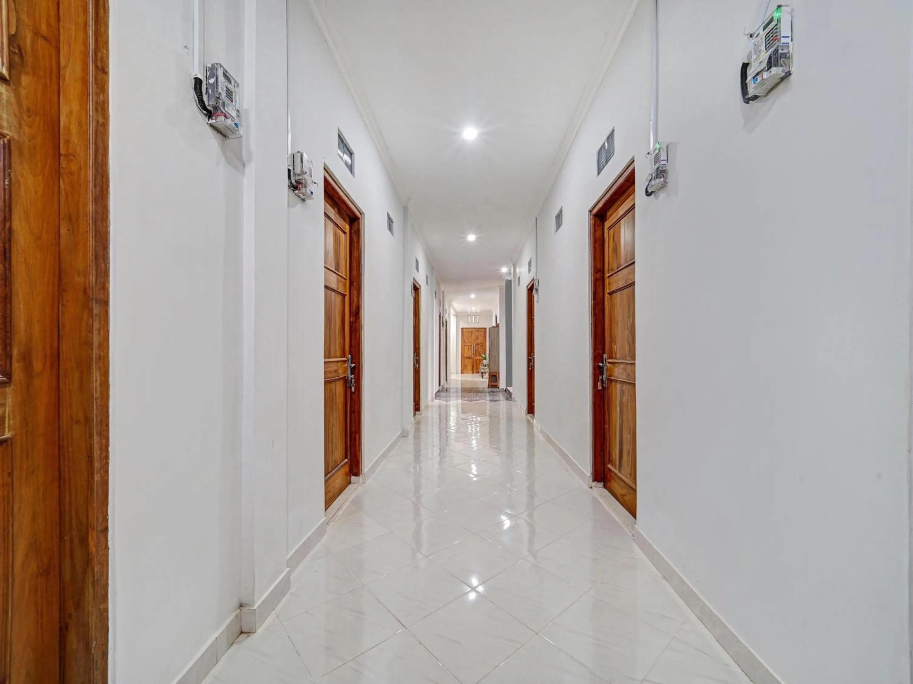 Area and facilities in RedDoorz at Omah Candi Sari near Airport YIA