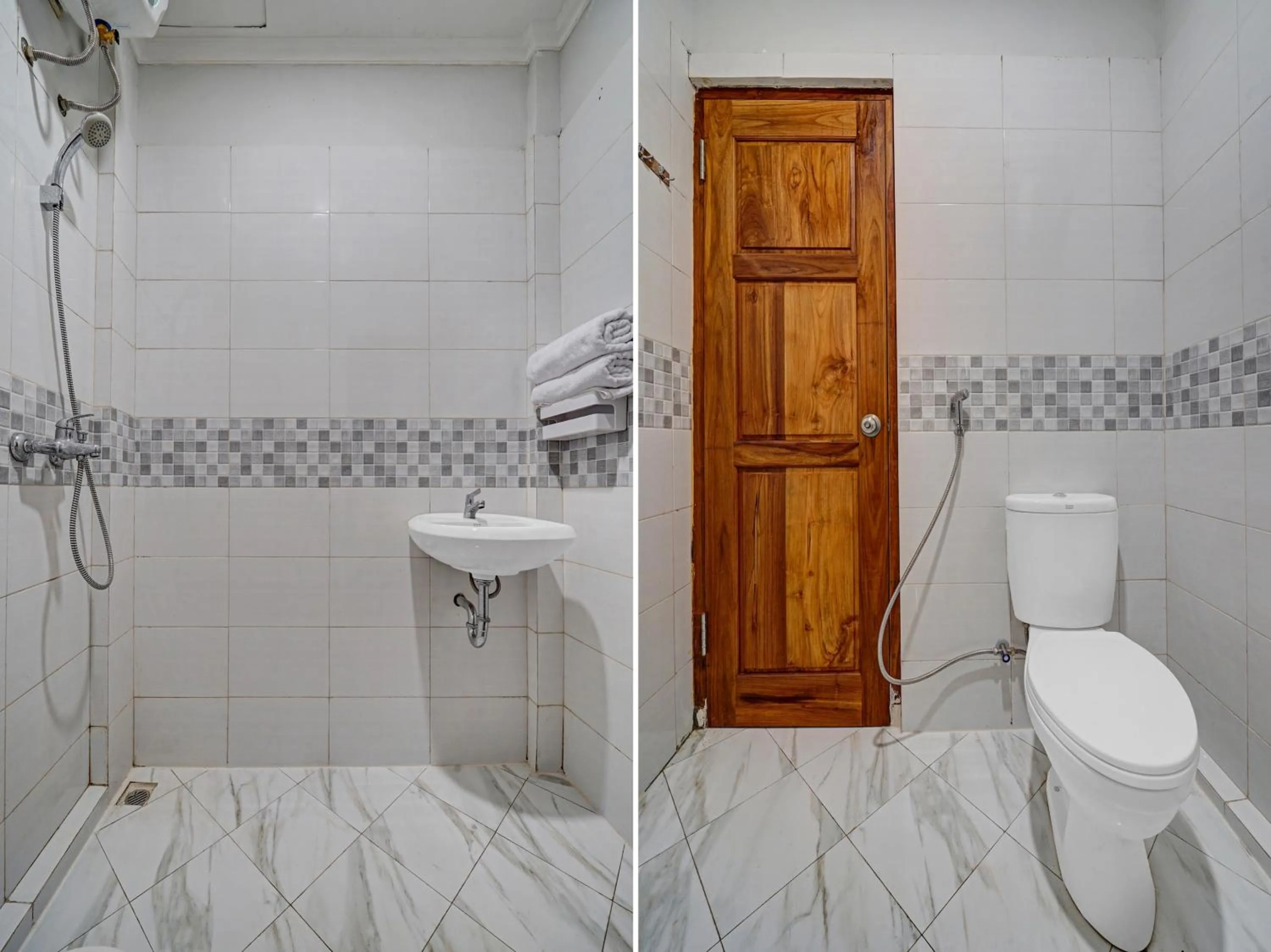 Bathroom in RedDoorz at Omah Candi Sari near Airport YIA