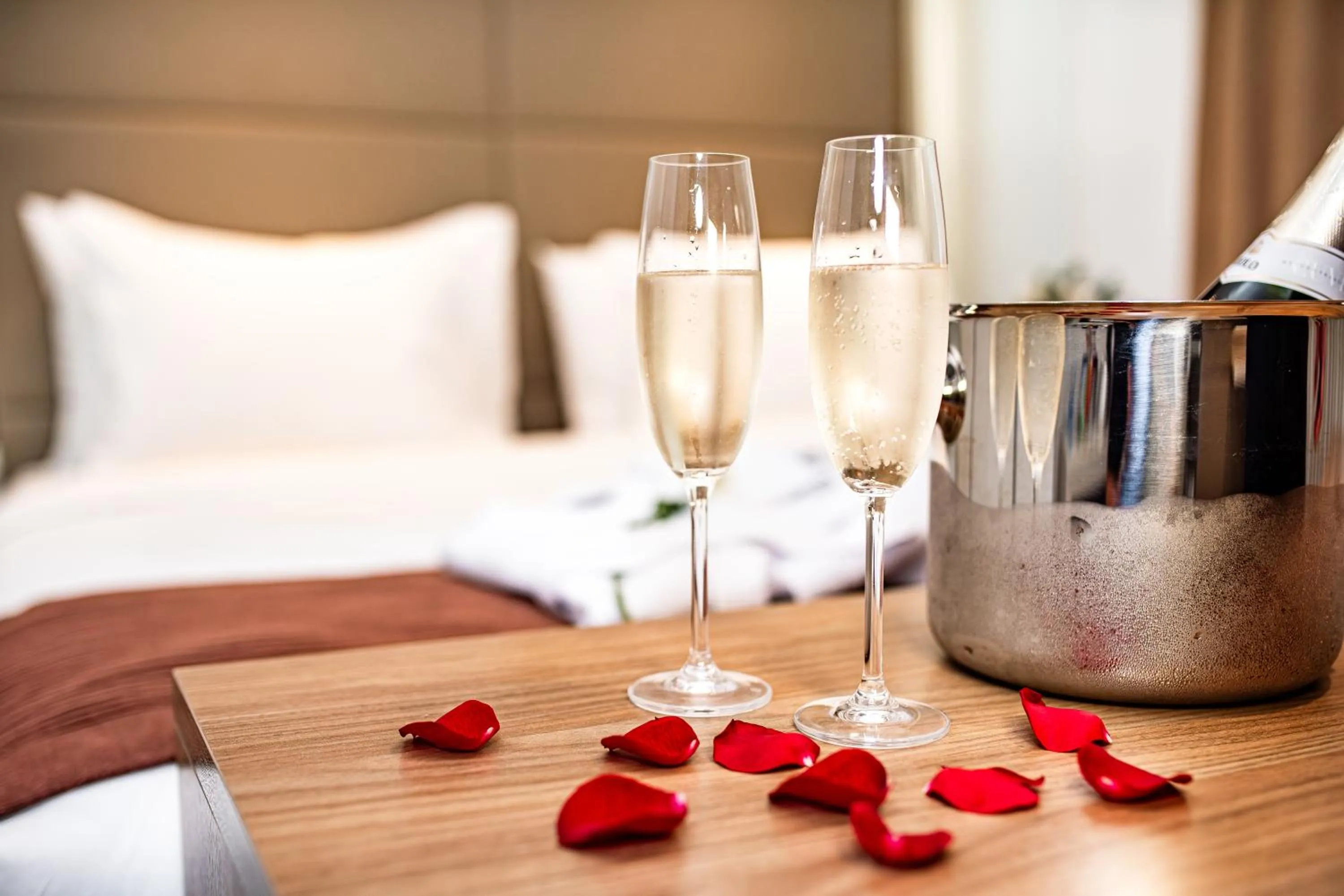 Decorative detail, Bed in Hilton Garden Inn Belo Horizonte Lourdes