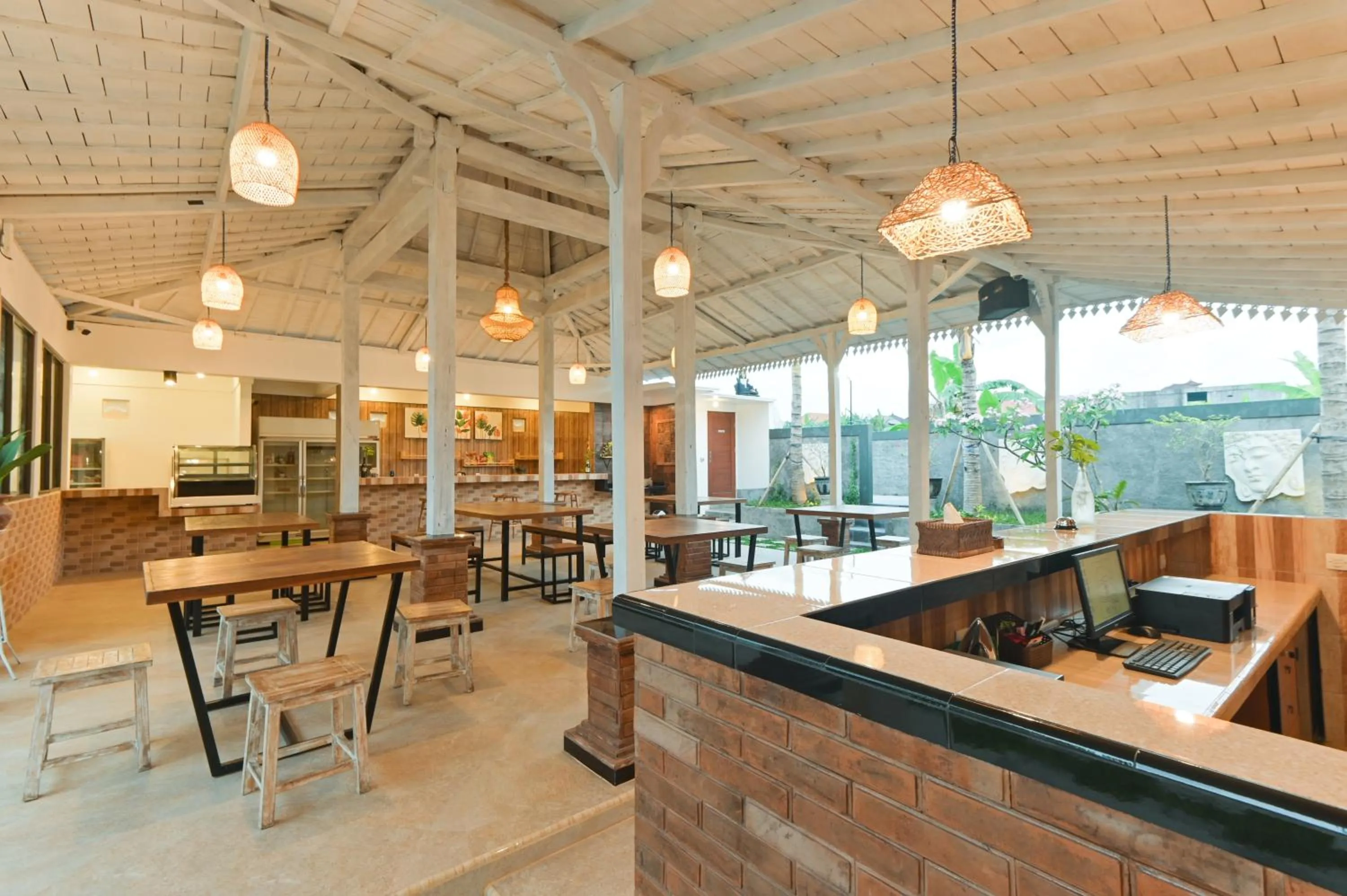 Restaurant/places to eat in Musa Canggu