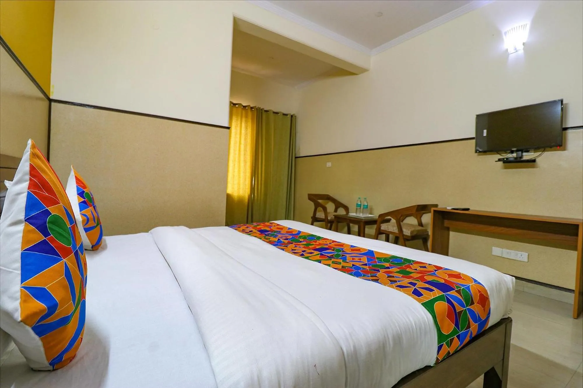 Bed in FabHotel Elite Peak