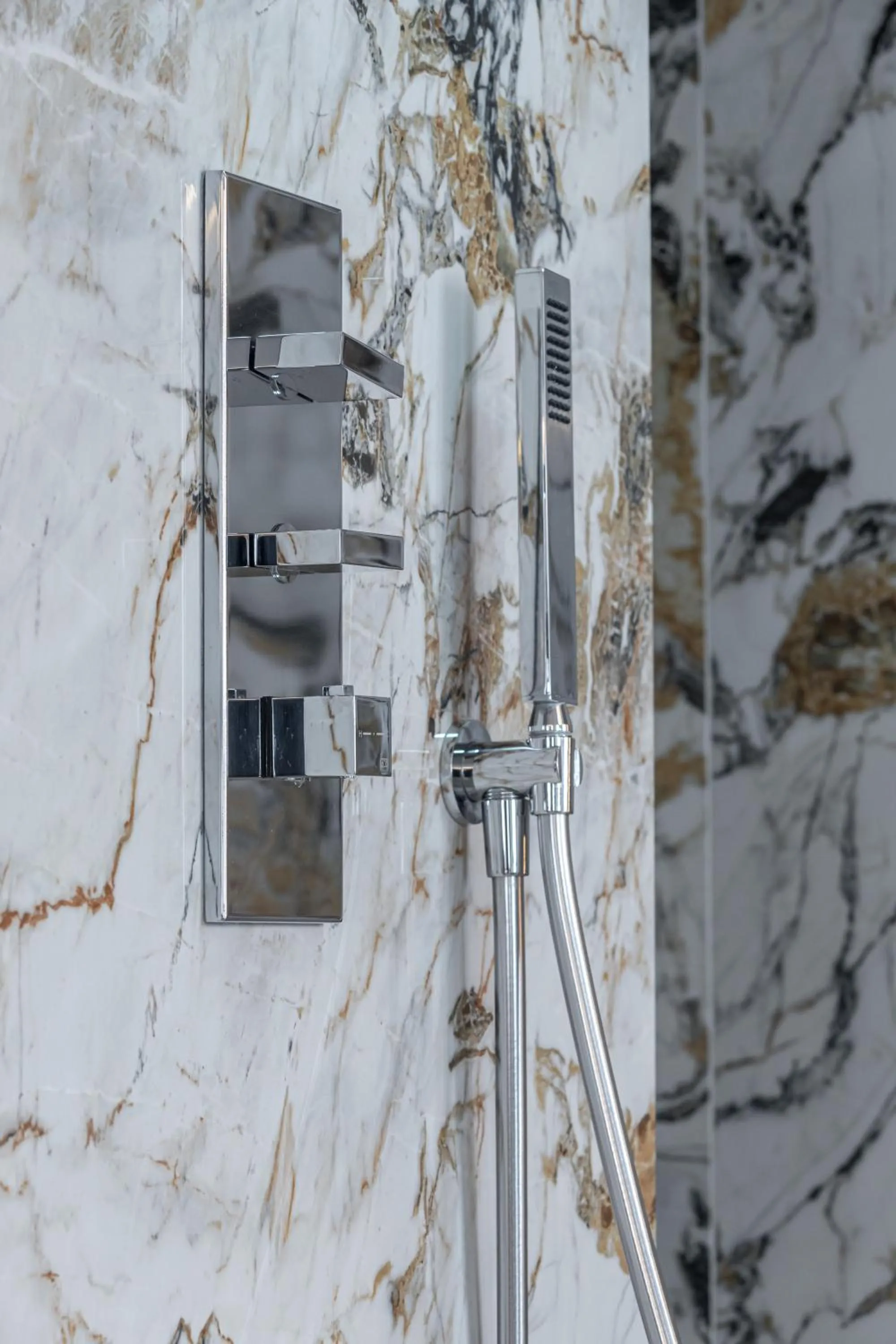 Bathroom in Le Dortoir Boutique Suites