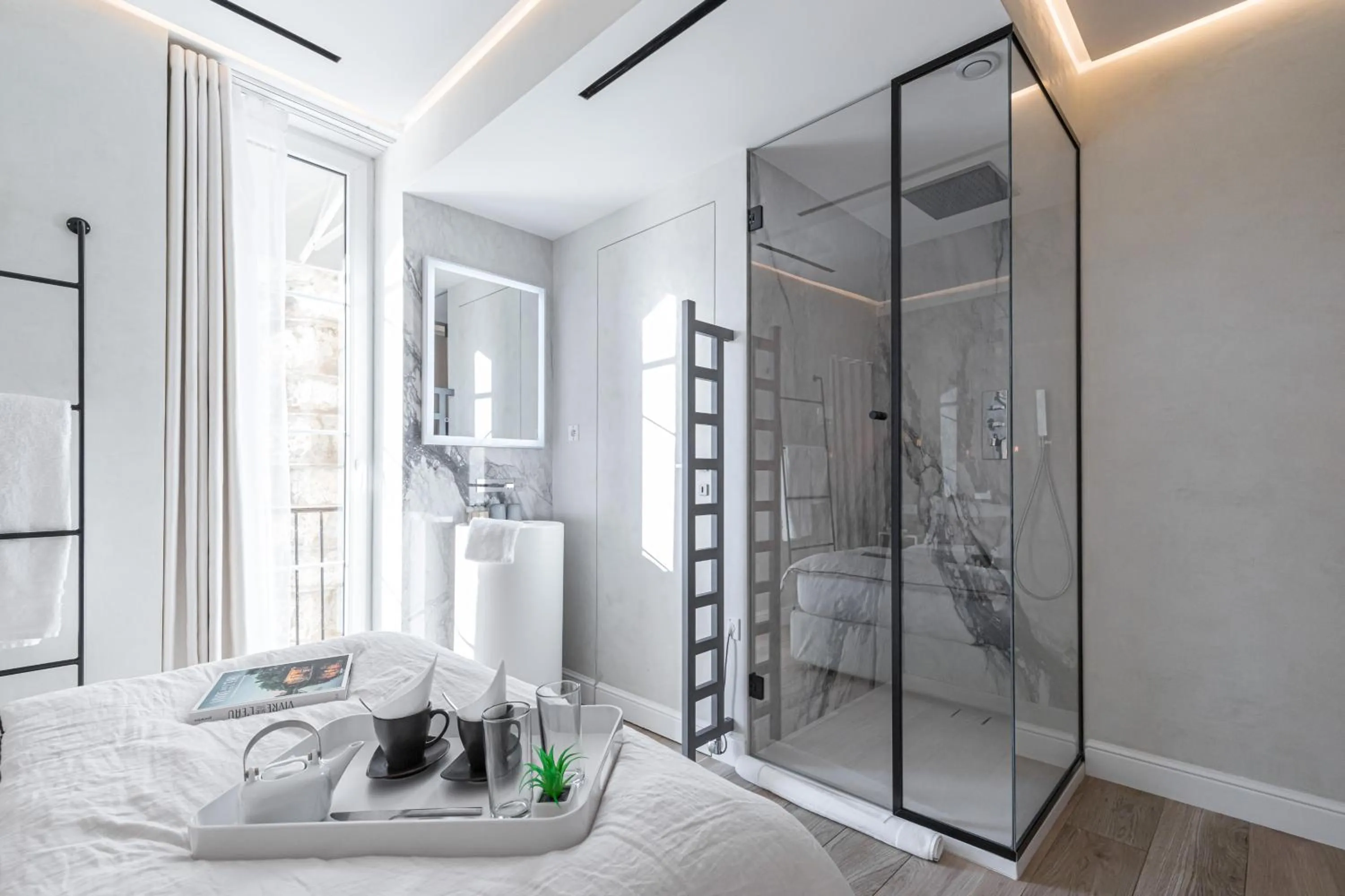 Bathroom in Le Dortoir Boutique Suites