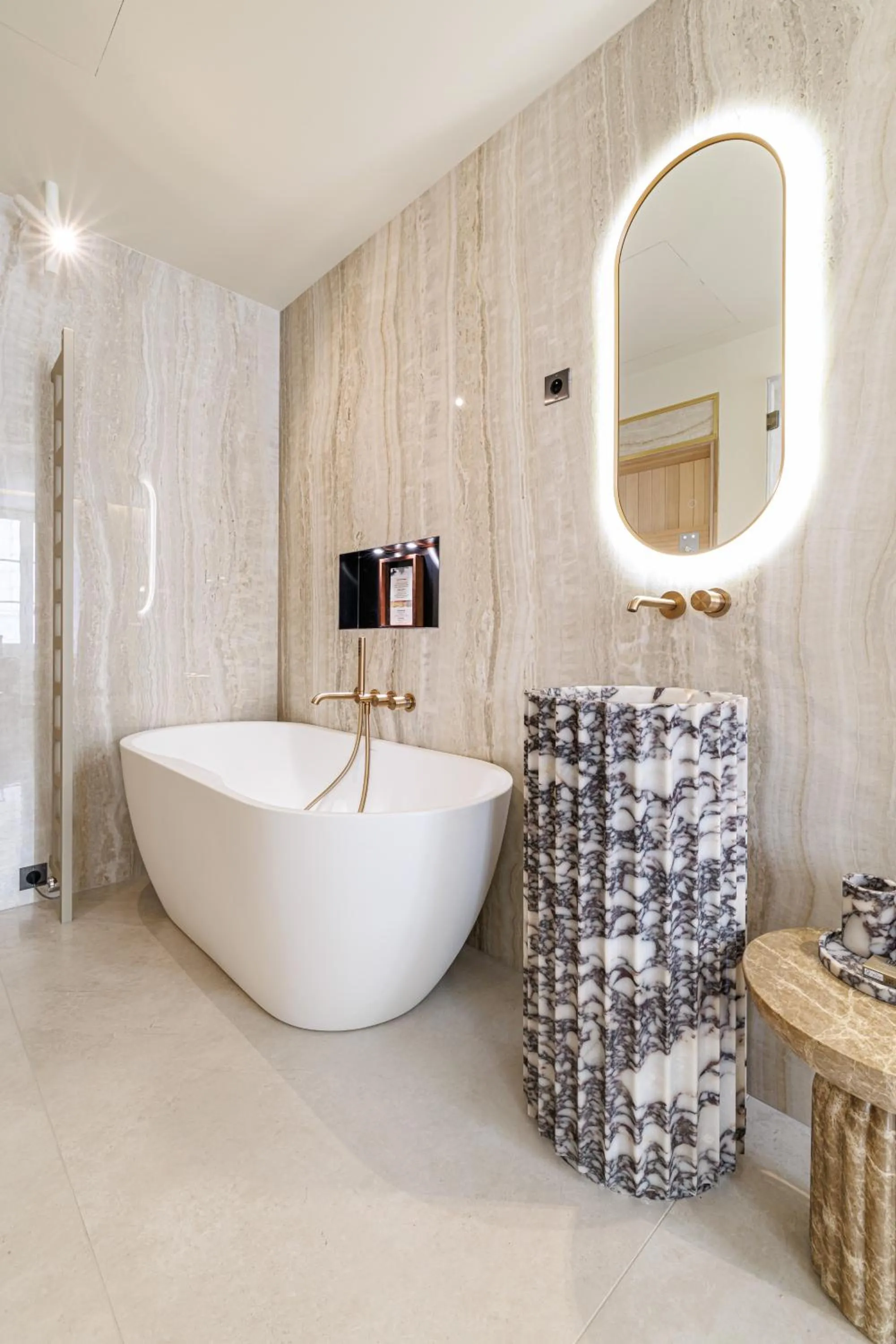 Bathroom in Le Dortoir Boutique Suites