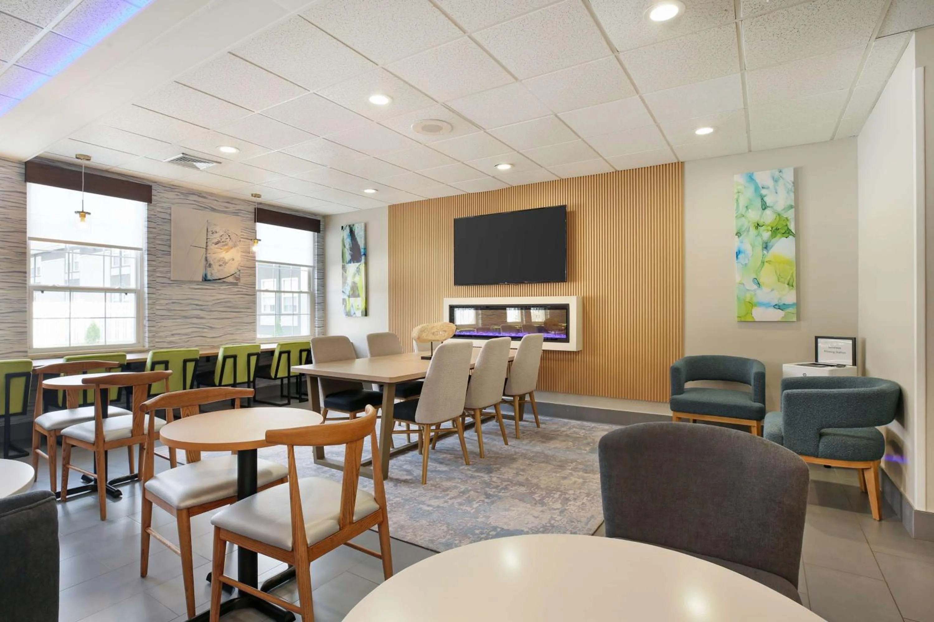 Breakfast in Best Western Mystic Hotel