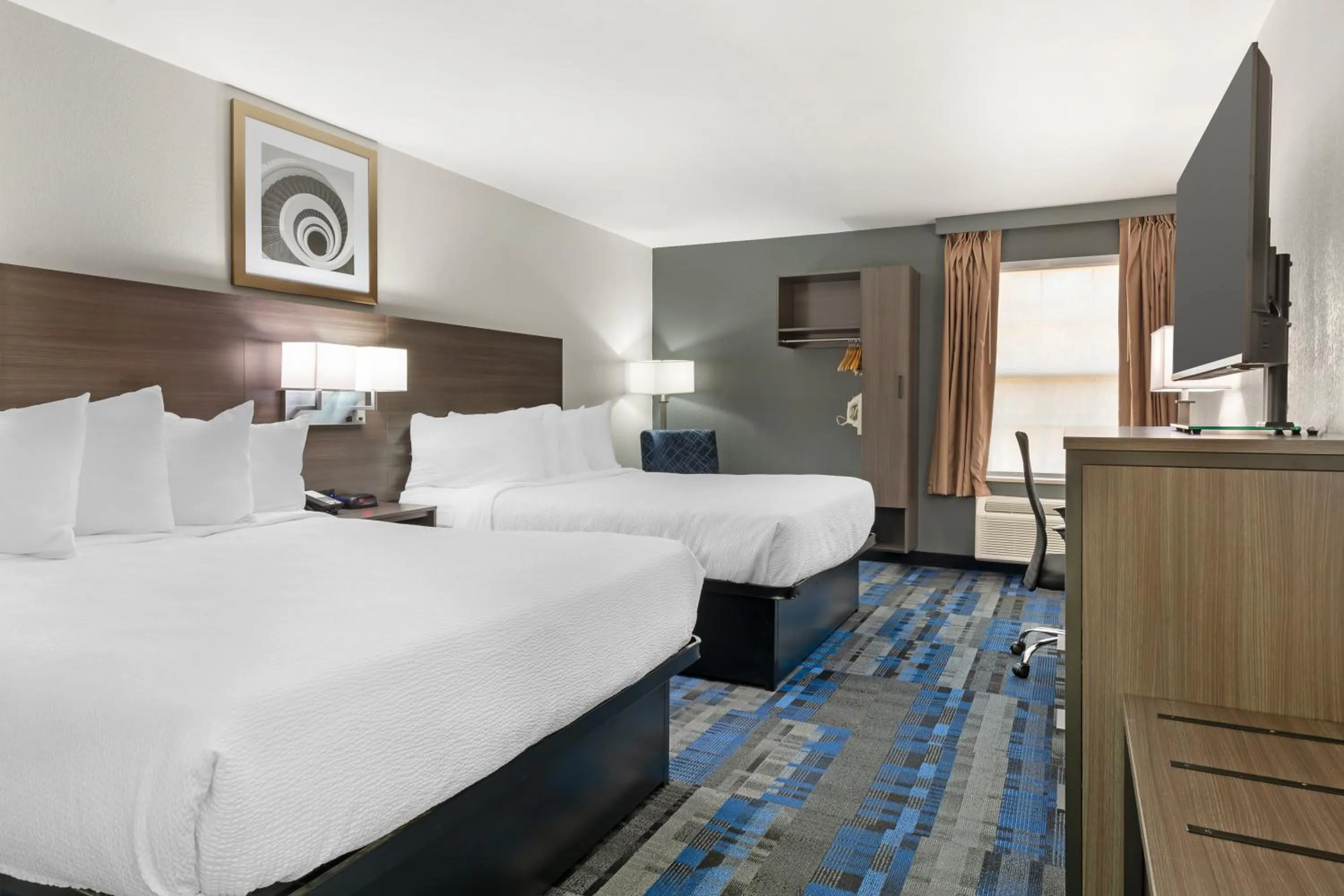 Bedroom, Bed in Quality Inn Mystic