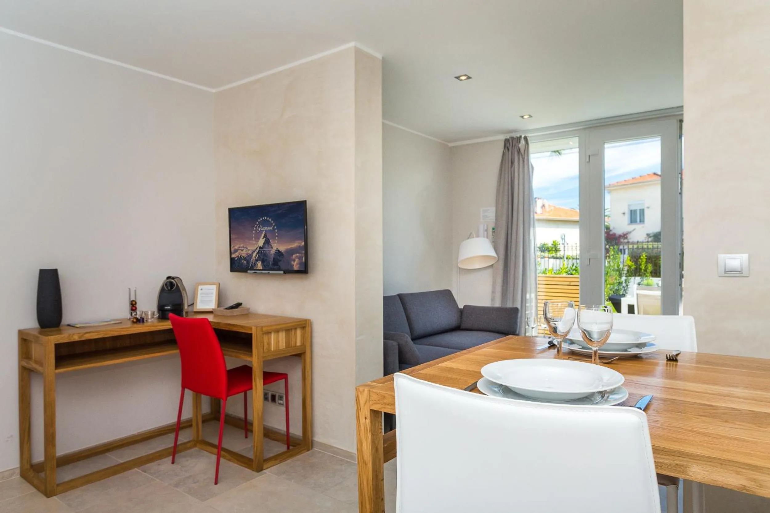 TV and multimedia in Villa Velvet