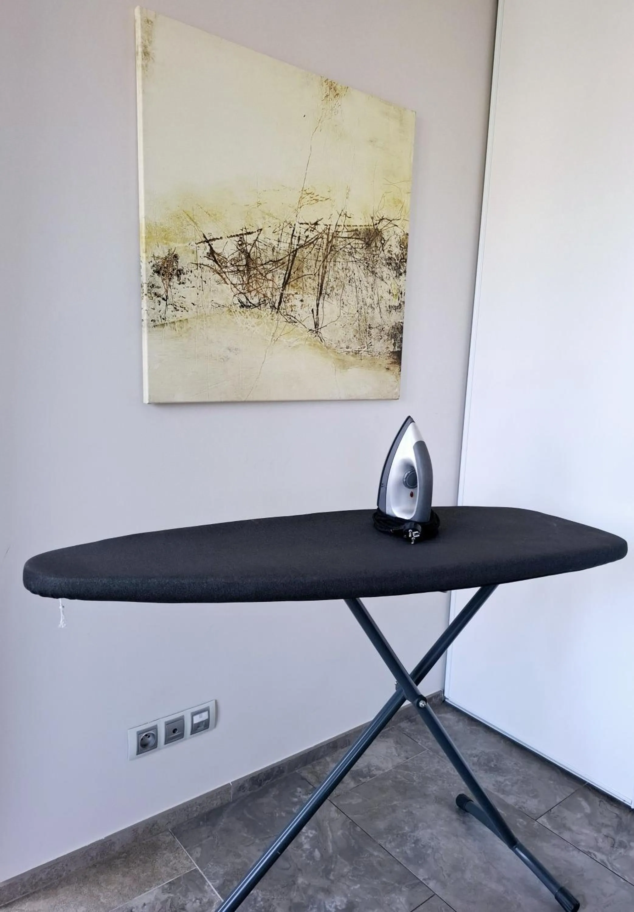 flat iron in Villa Velvet