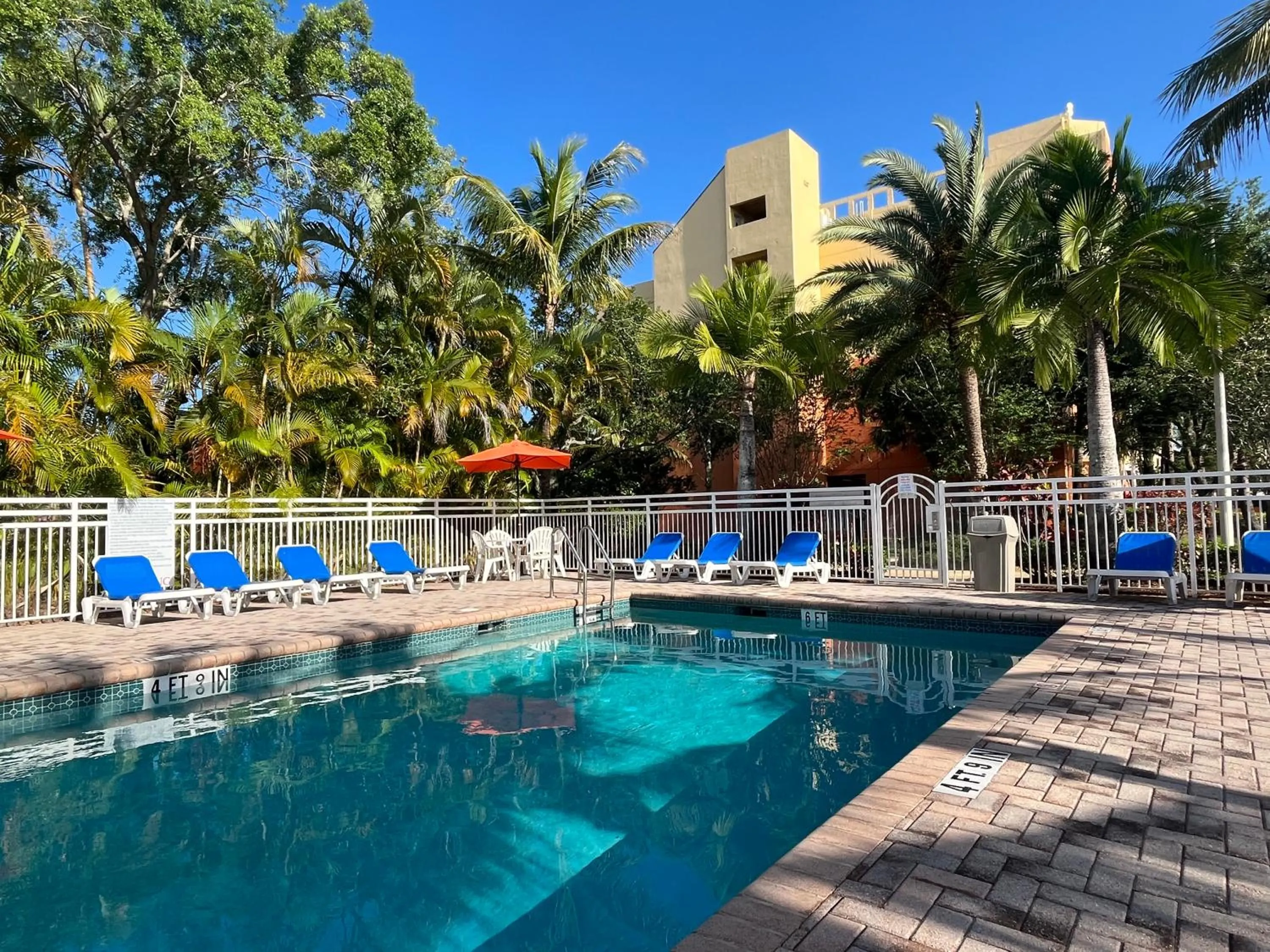 Swimming pool in Vacation Village at Bonaventure, Fort Lauderdale