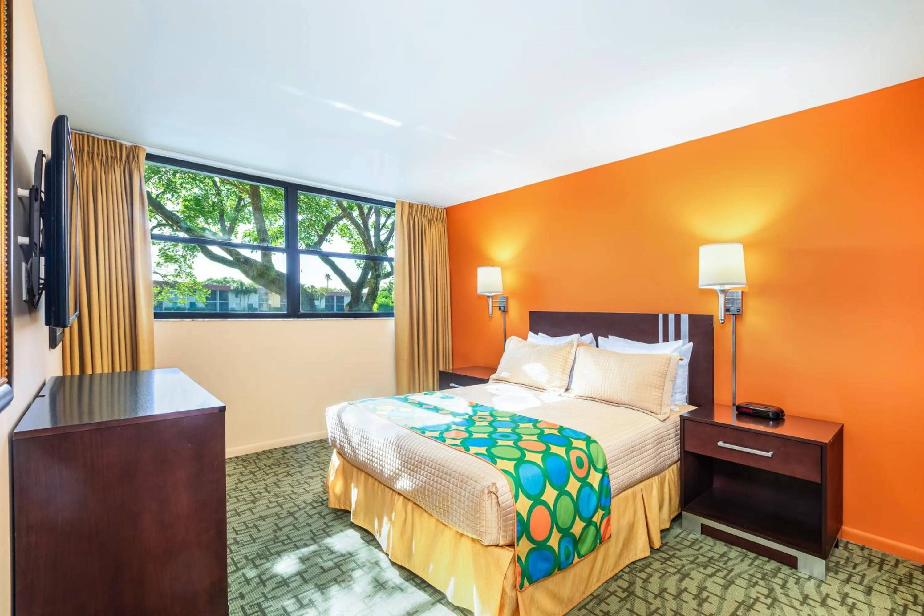 Bedroom, Bed in Vacation Village at Bonaventure, Fort Lauderdale