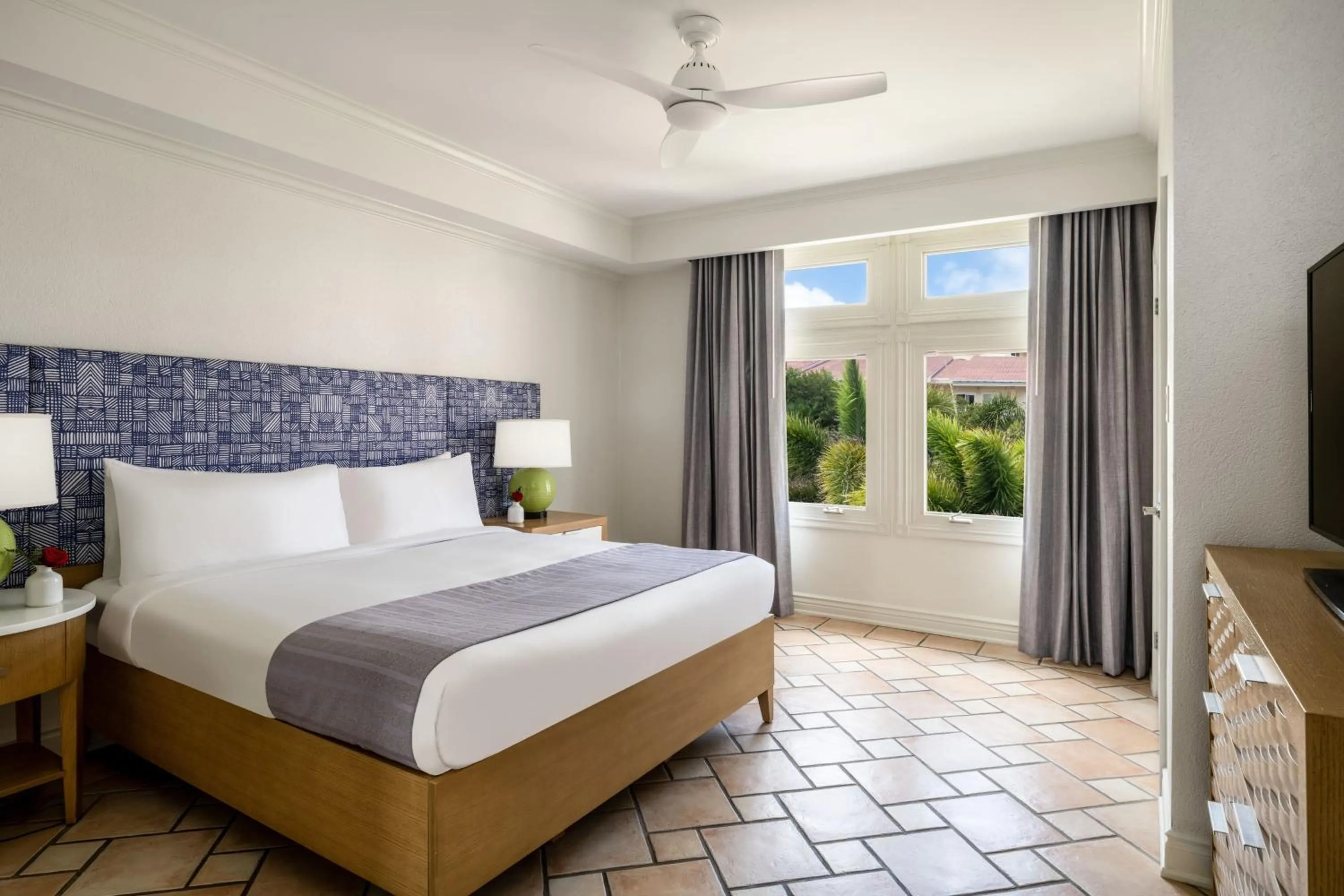 Bedroom, Bed in Marriott St. Kitts Beach Club