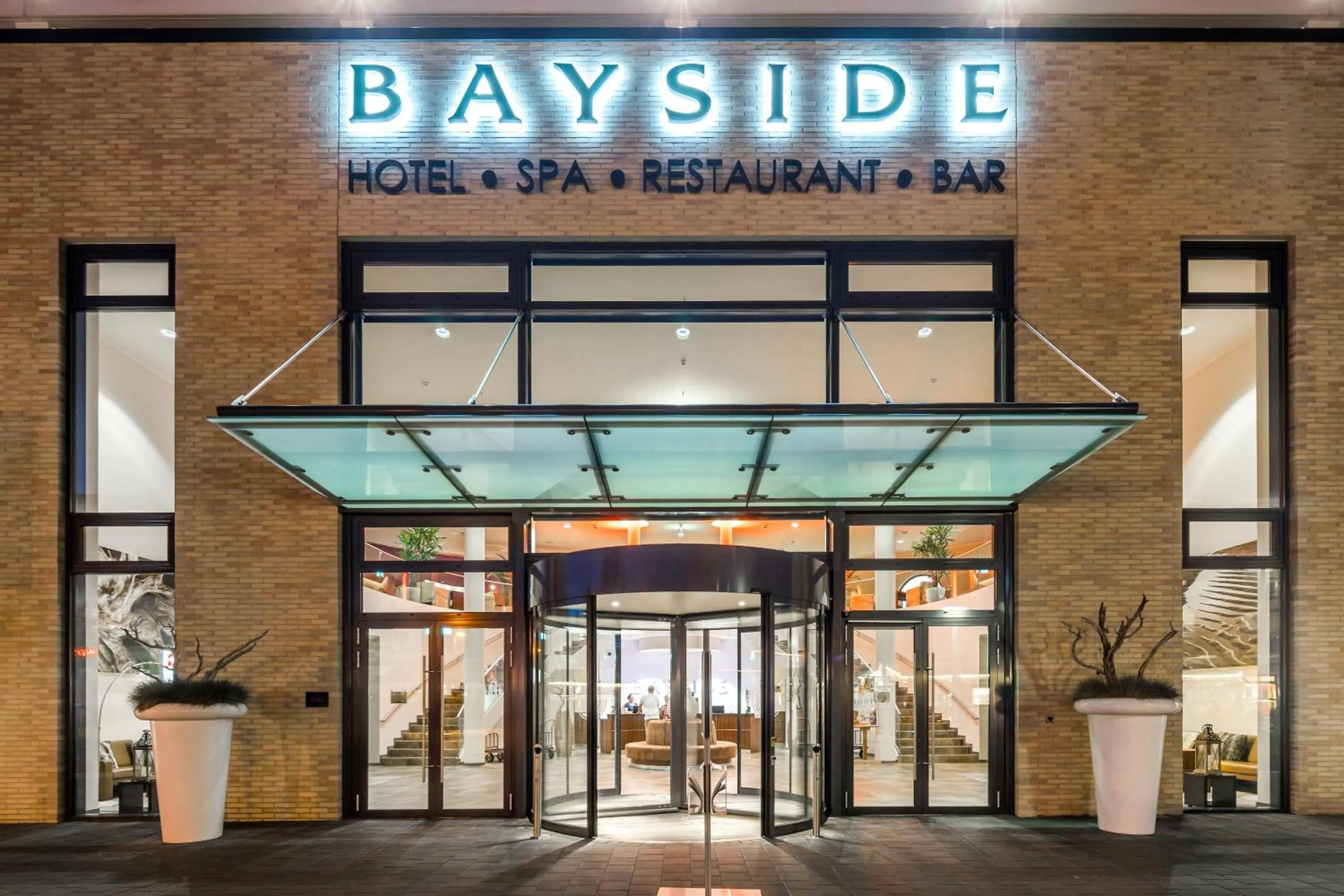 Facade/entrance in Bayside