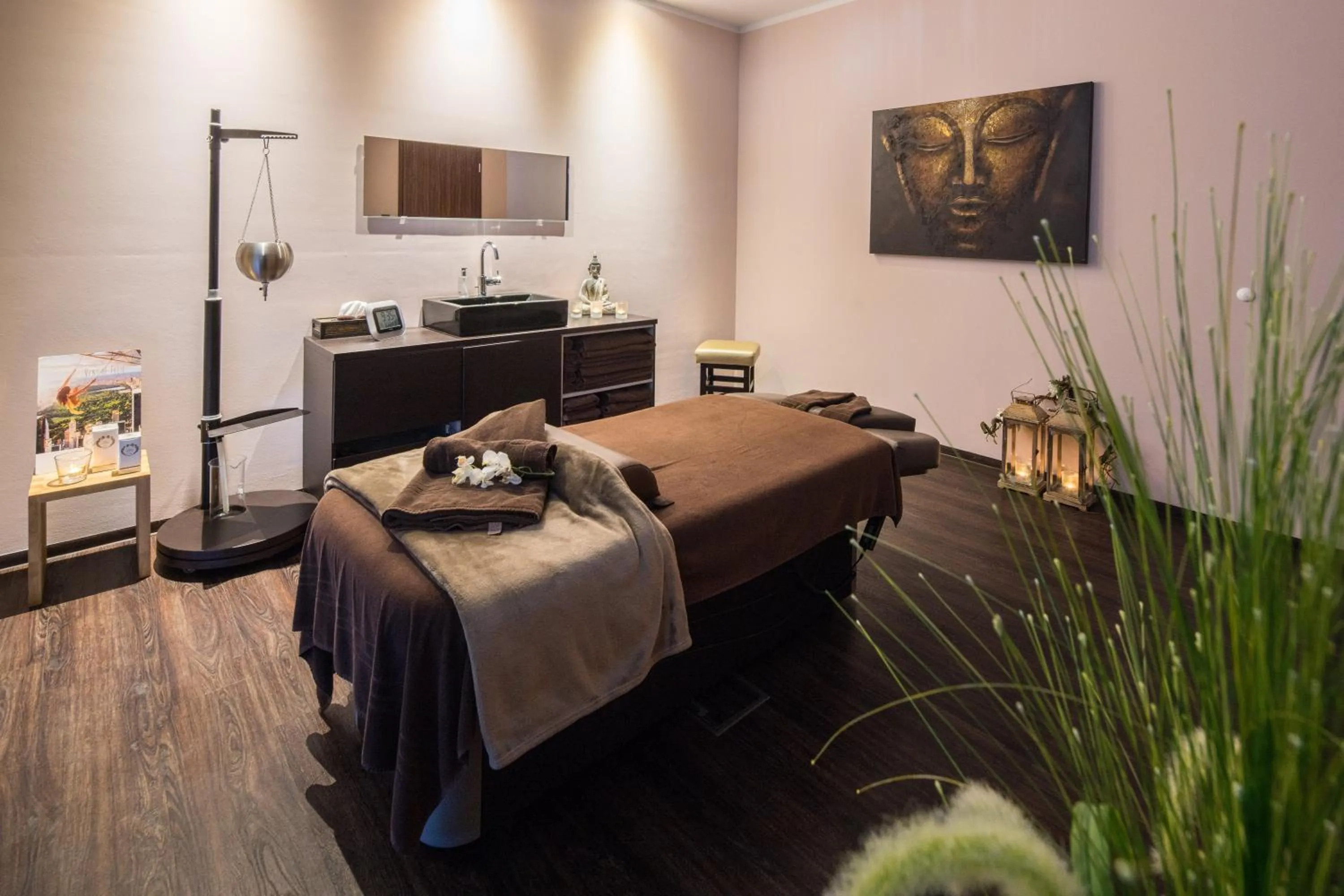 Massage, Bed in Bayside