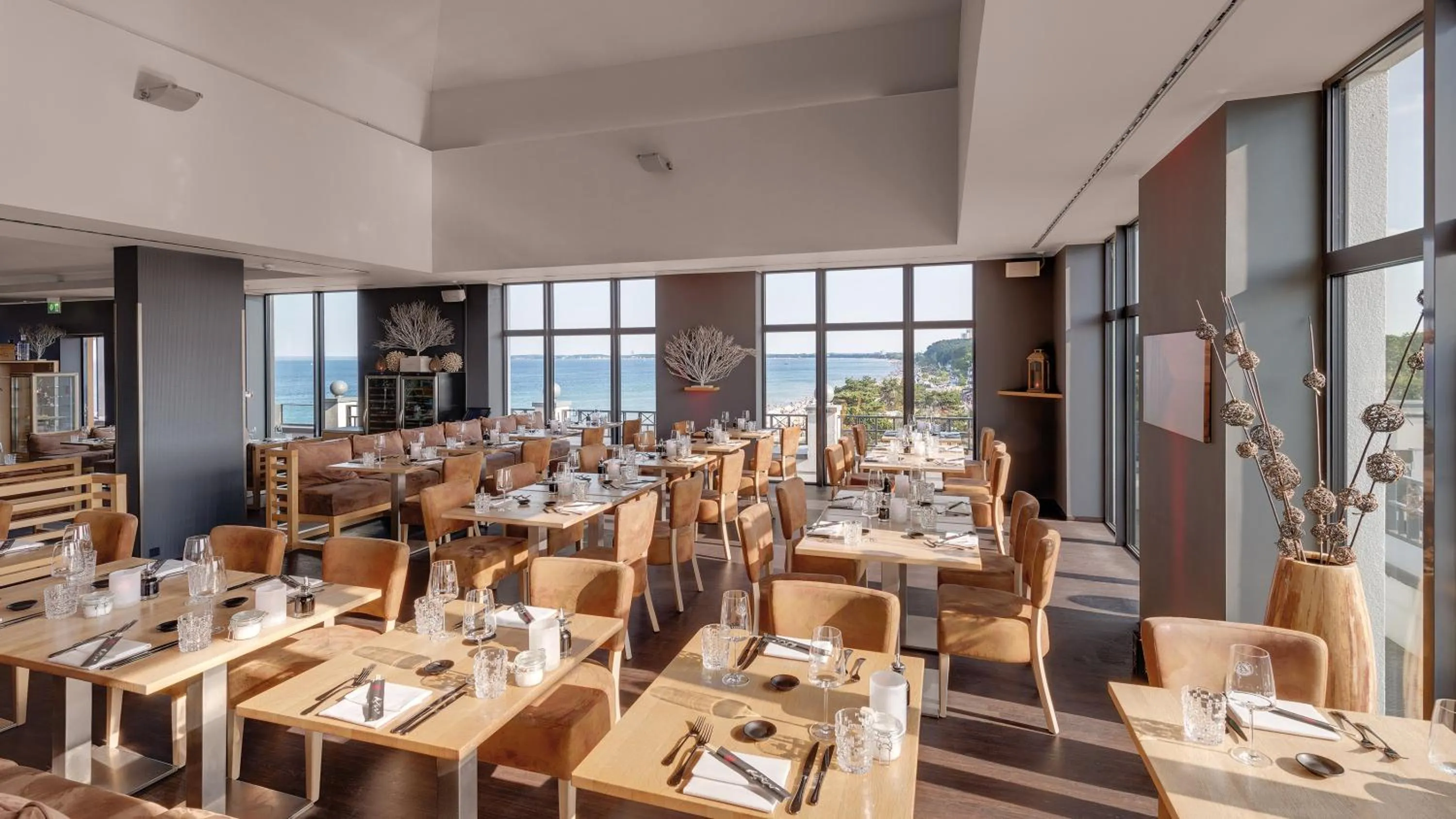 Restaurant/places to eat in Bayside