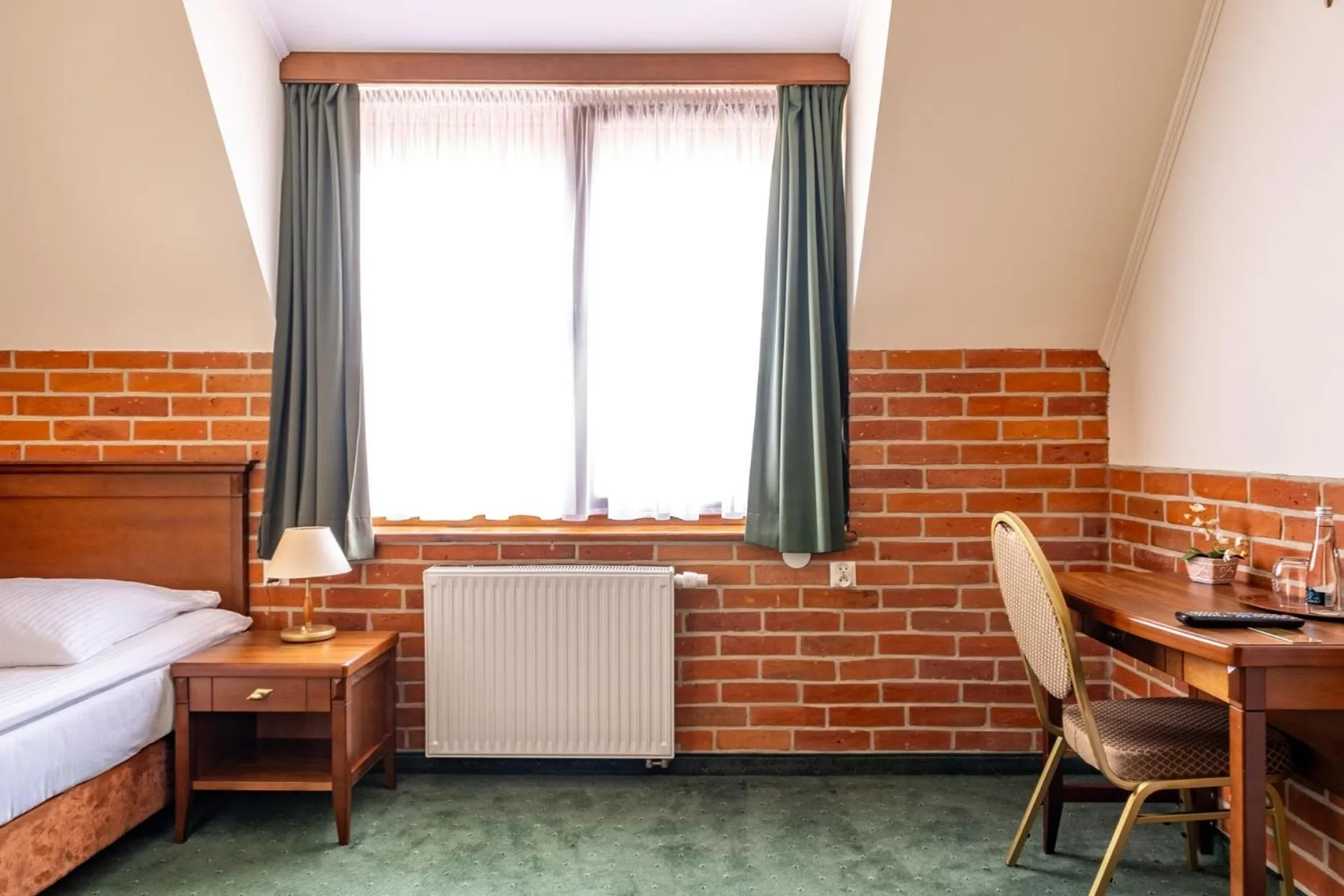 Bed in Hotel Szymbark