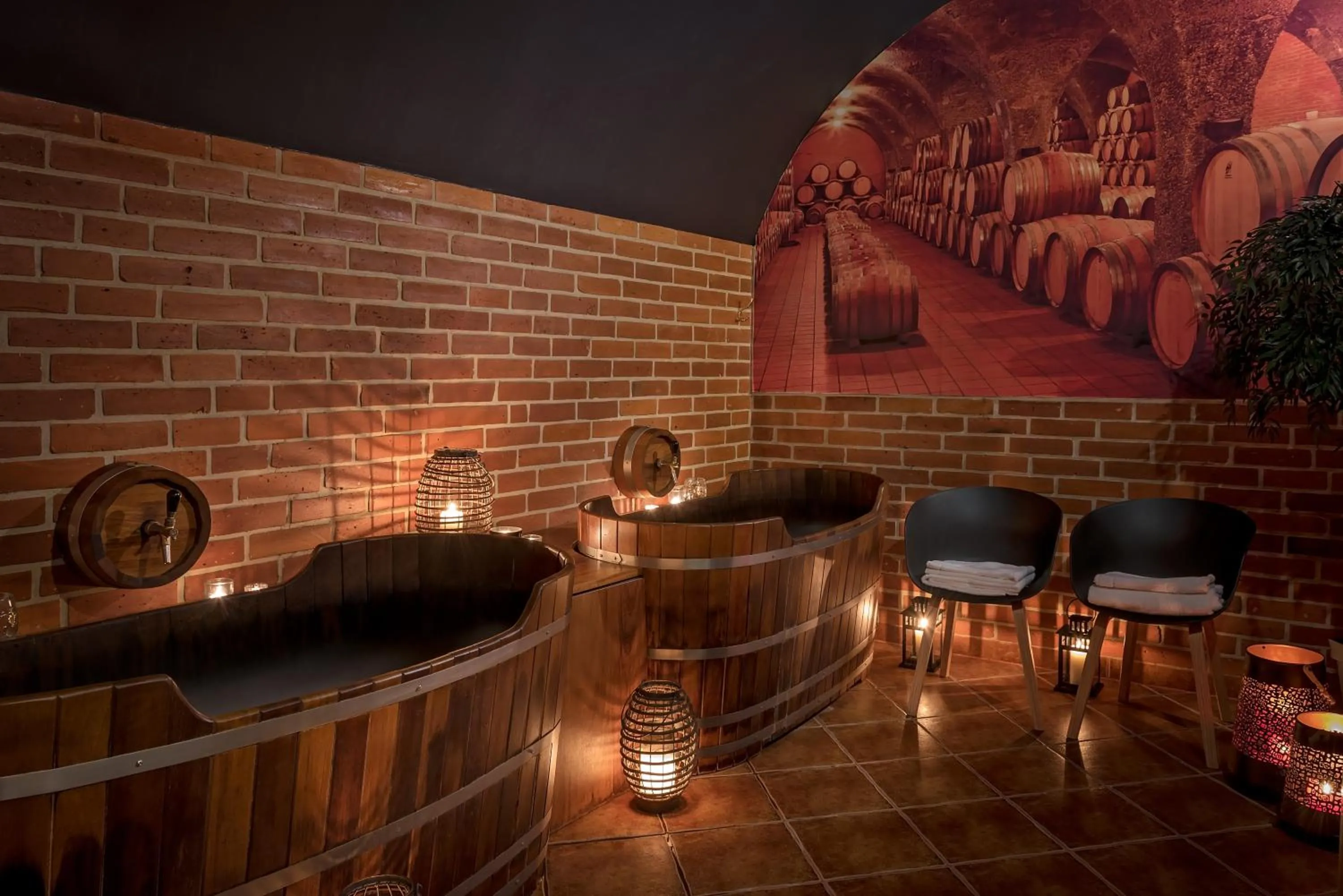 Hot Tub in Hotel Szymbark