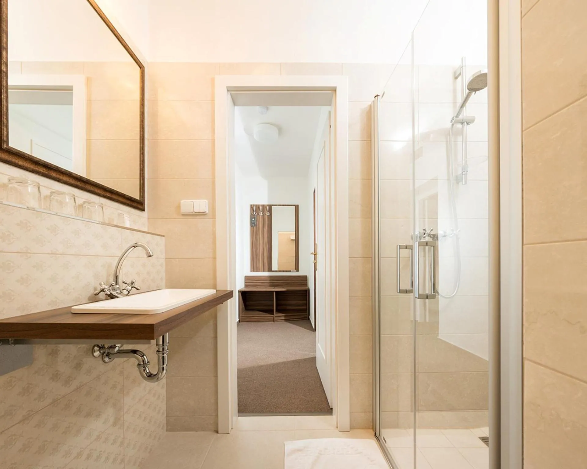 Shower in B&B Hotel Praha