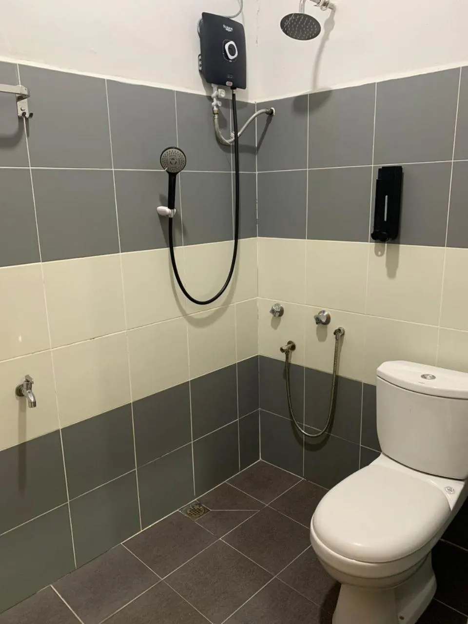 Toilet in BB Durio Chalet