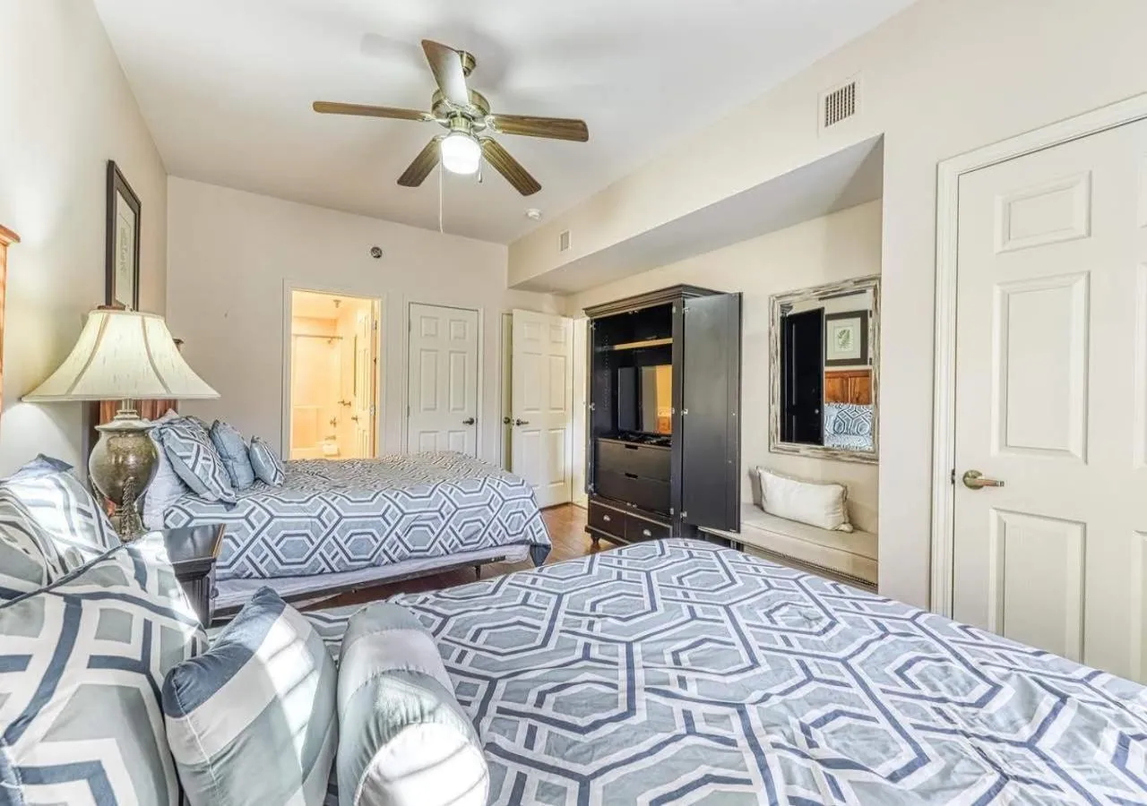 Baskins Creek Condos by TS