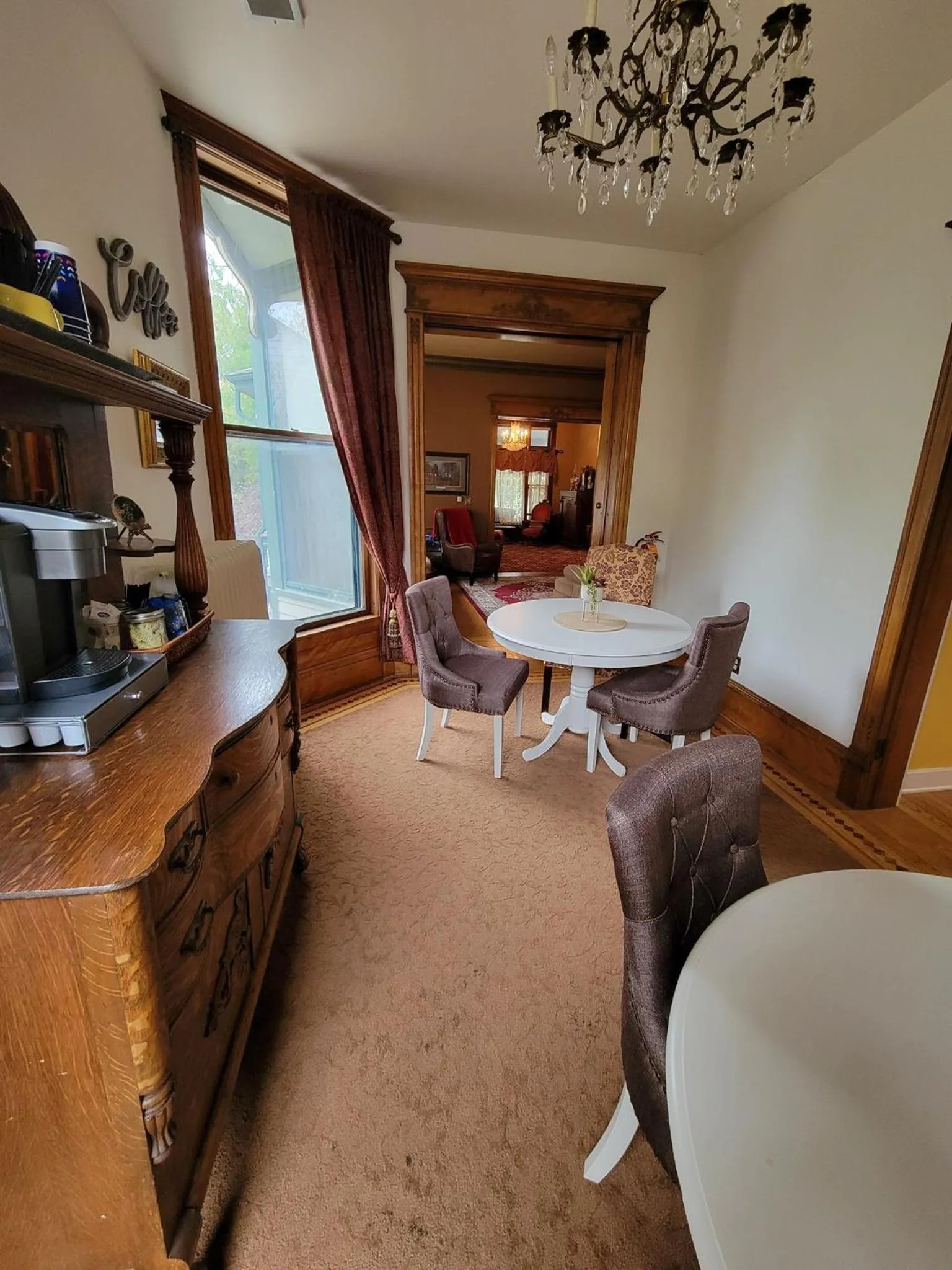 Coffee/tea facilities in Linda Sue Manor