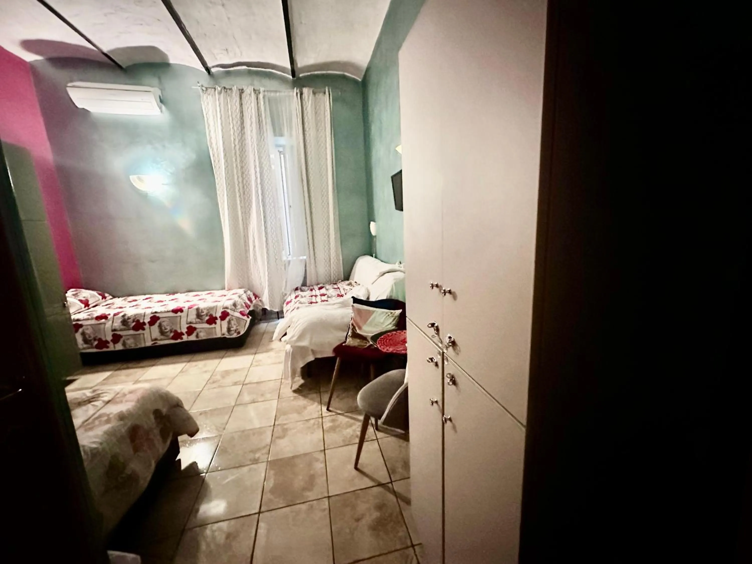 Bed in Român Holidays