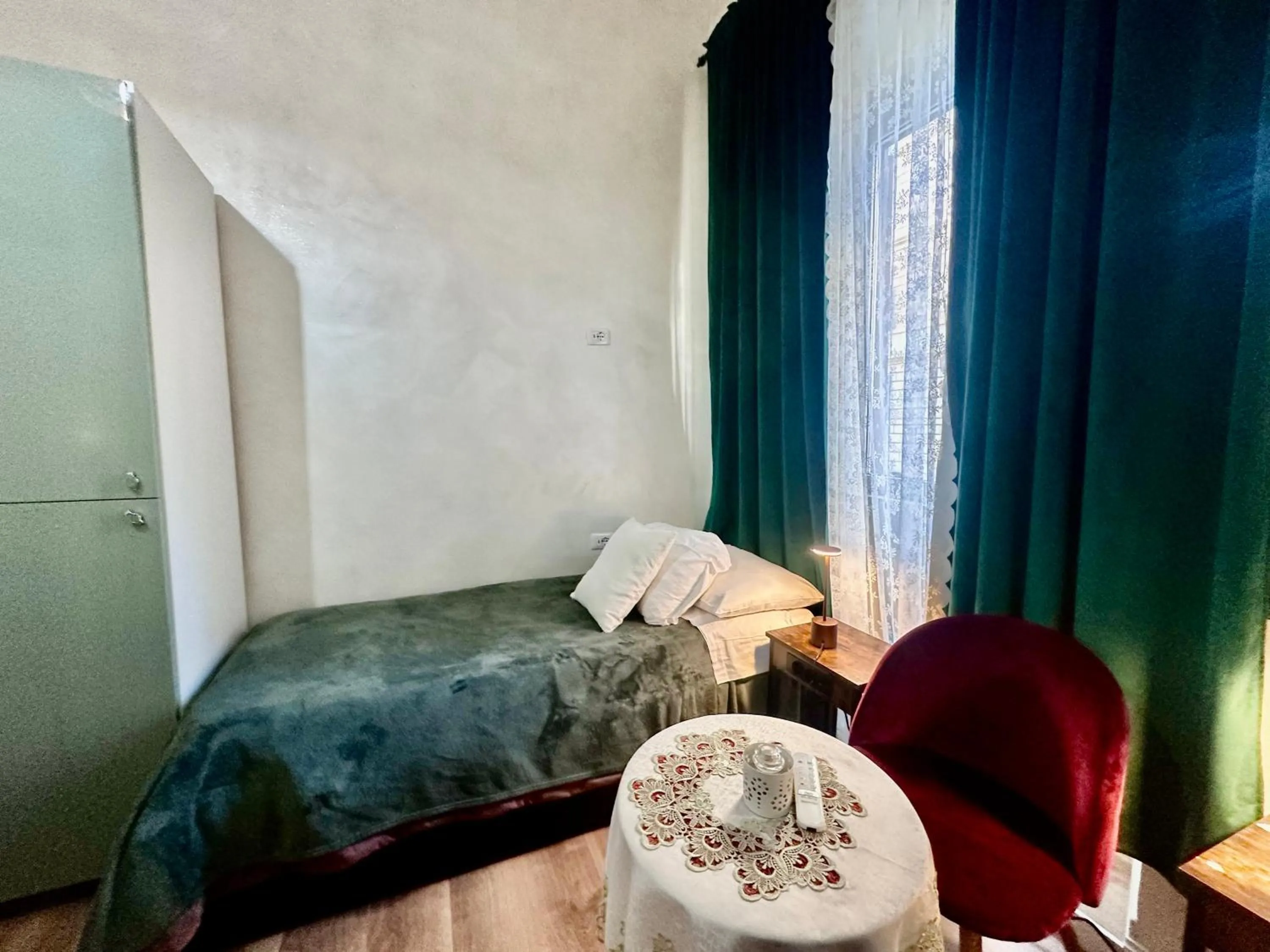 Bed in Român Holidays