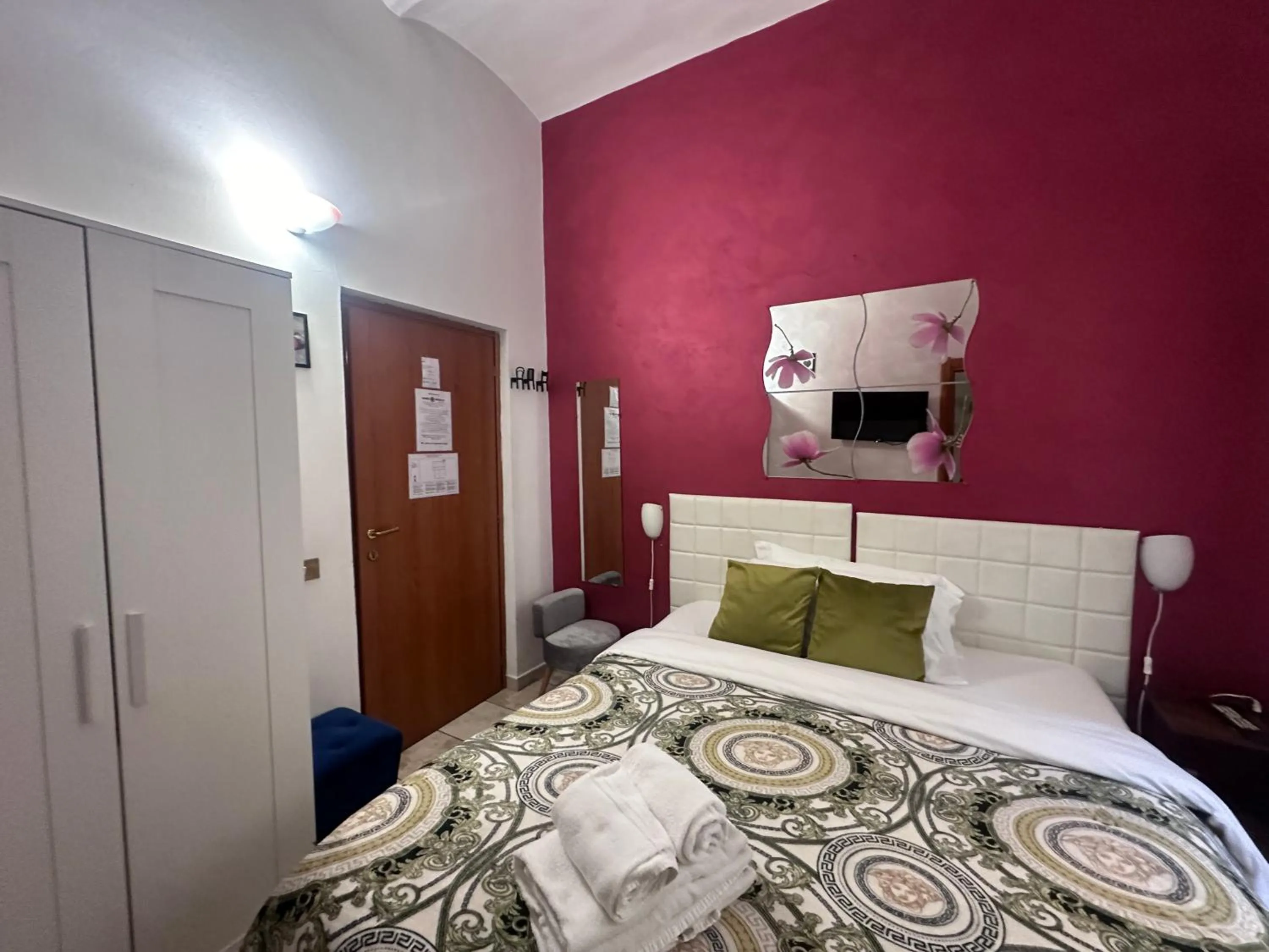 Bed in Român Holidays