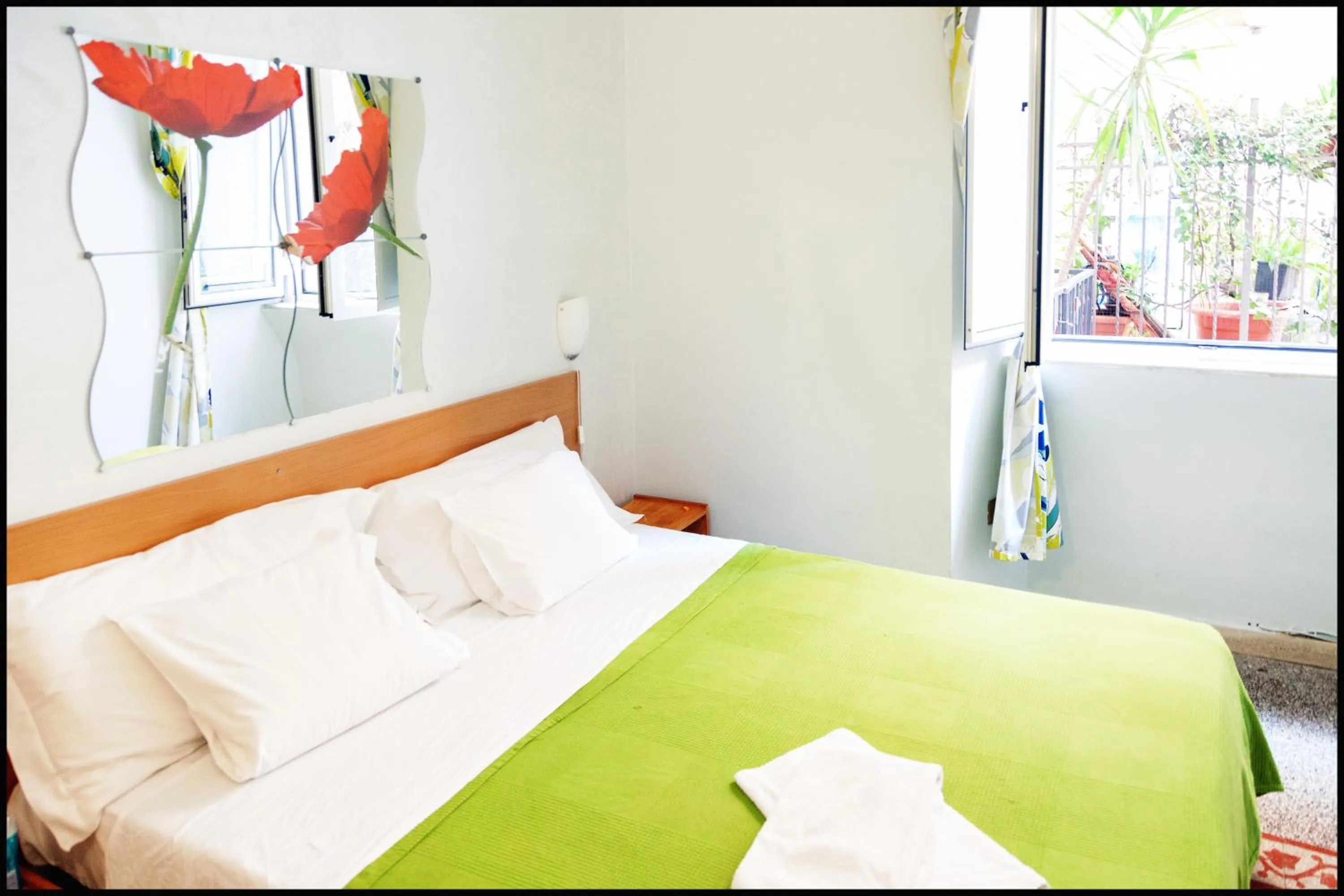 Photo of the whole room, Bed in Român Holidays