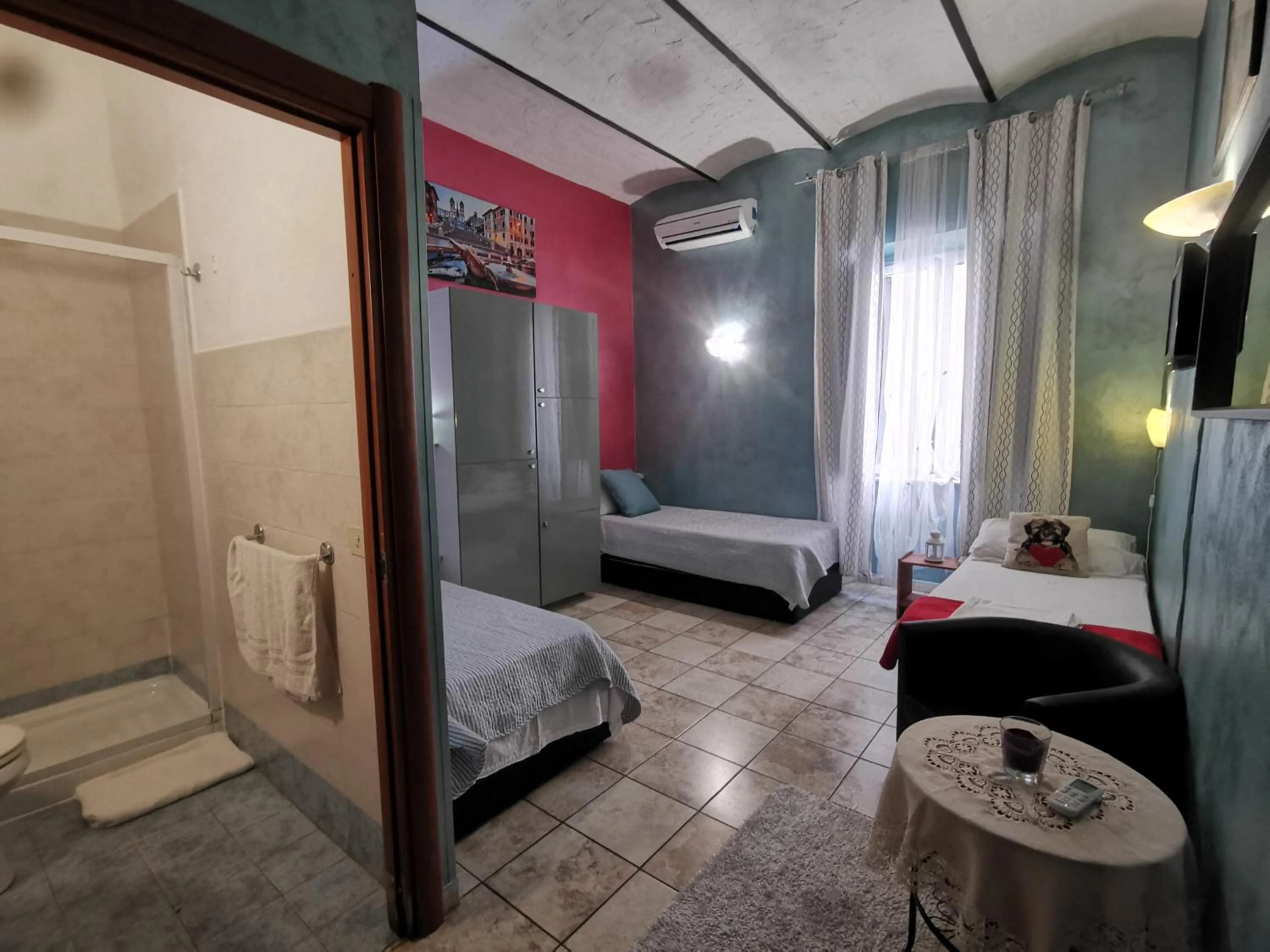 Bed in Român Holidays