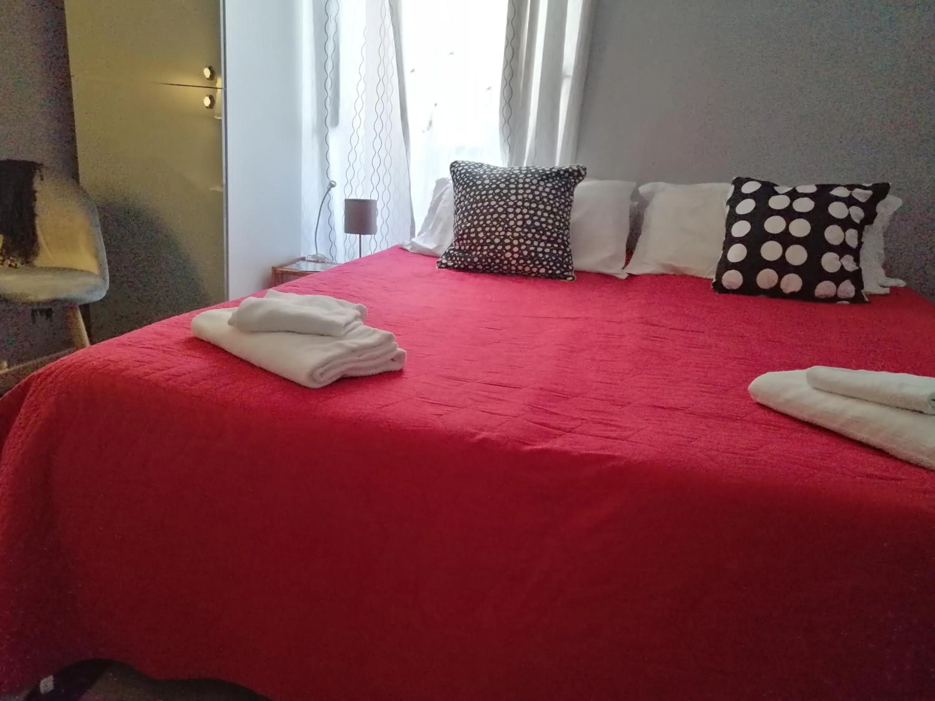 Decorative detail, Bed in Român Holidays