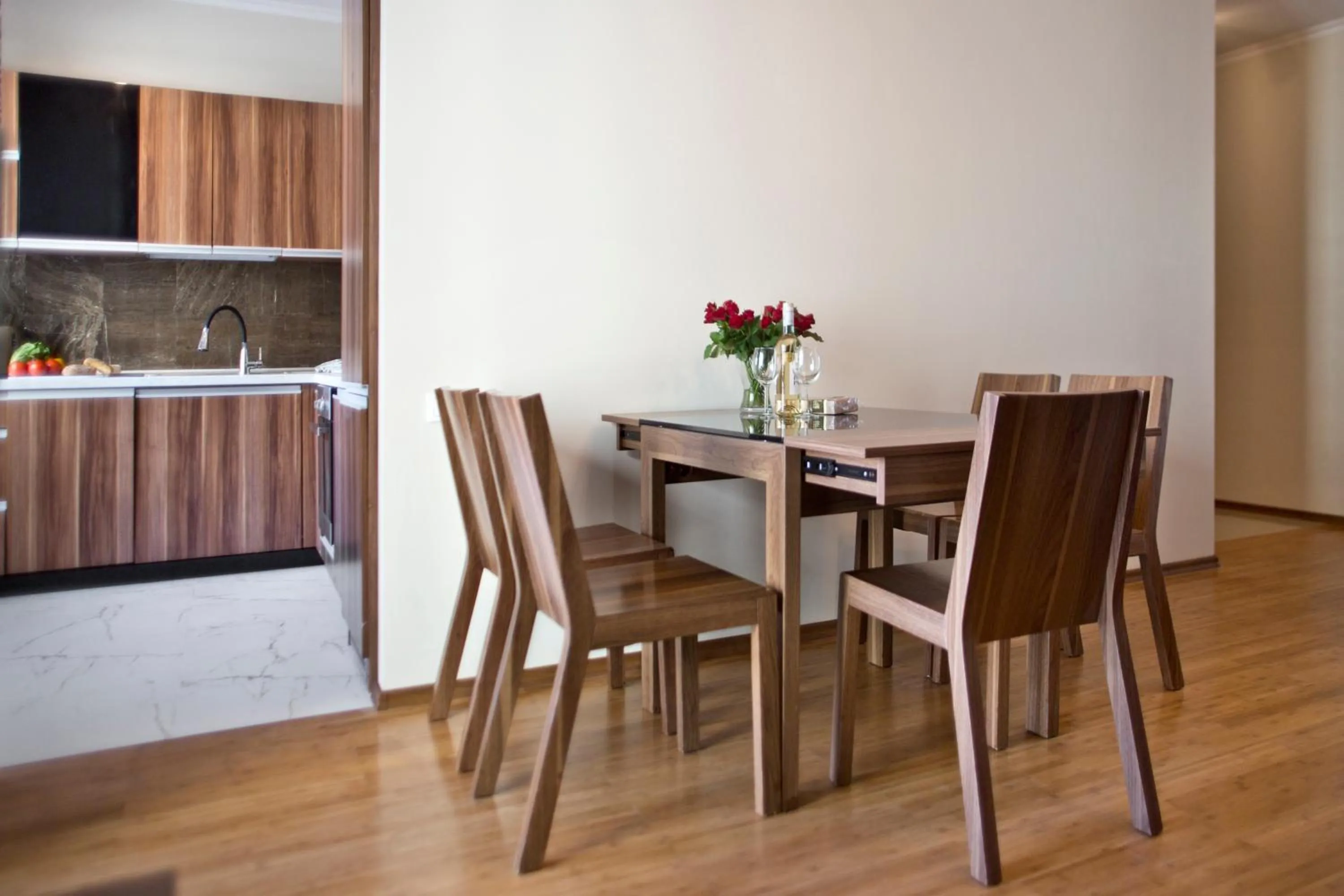 Dining area in 2 bedrooms Bukowinska P&O Serviced Apartments