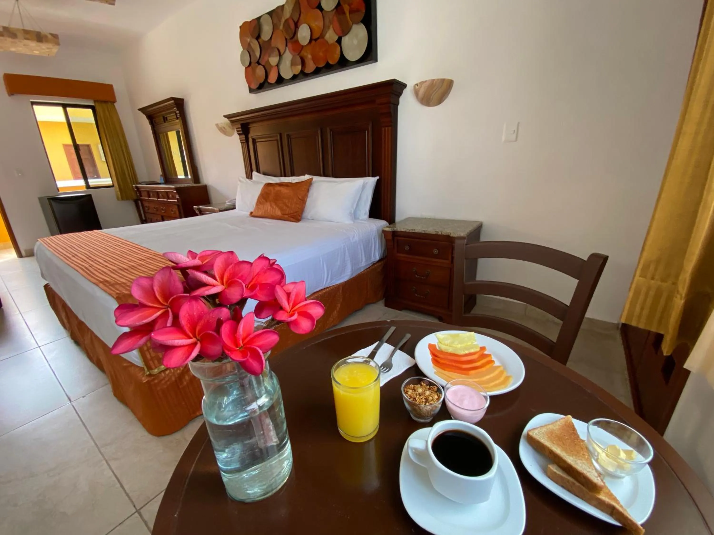 Breakfast, Bed in Hotel Las Golondrinas