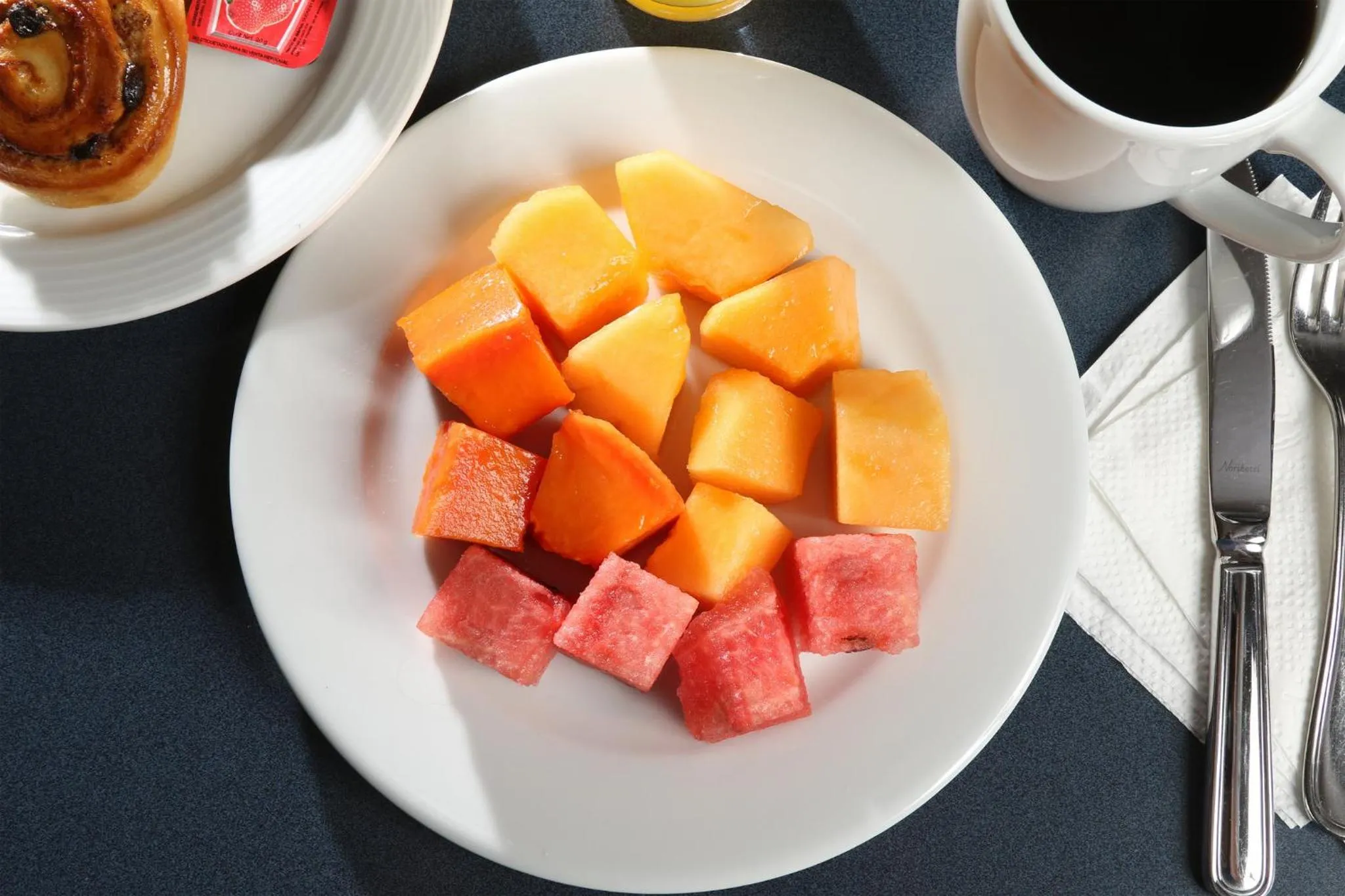 Restaurant/places to eat in Holiday Inn Express - Monterrey - Tecnologico by IHG