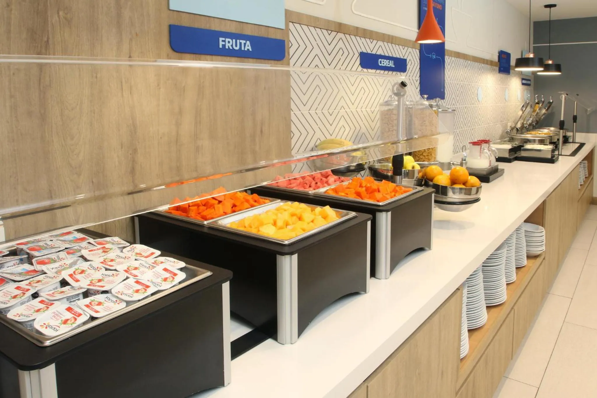 Breakfast in Holiday Inn Express - Monterrey - Tecnologico by IHG