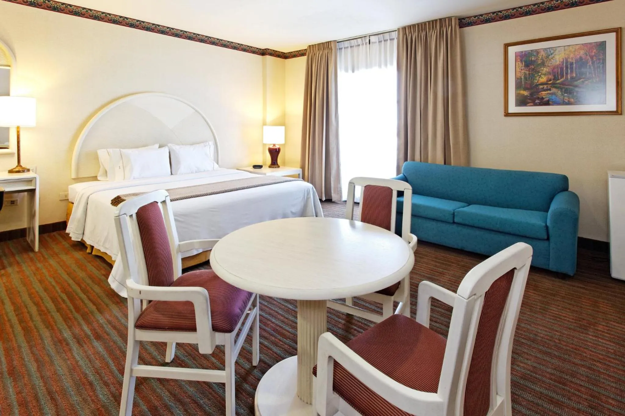 Photo of the whole room, Bed in Holiday Inn Express - Monterrey - Tecnologico by IHG