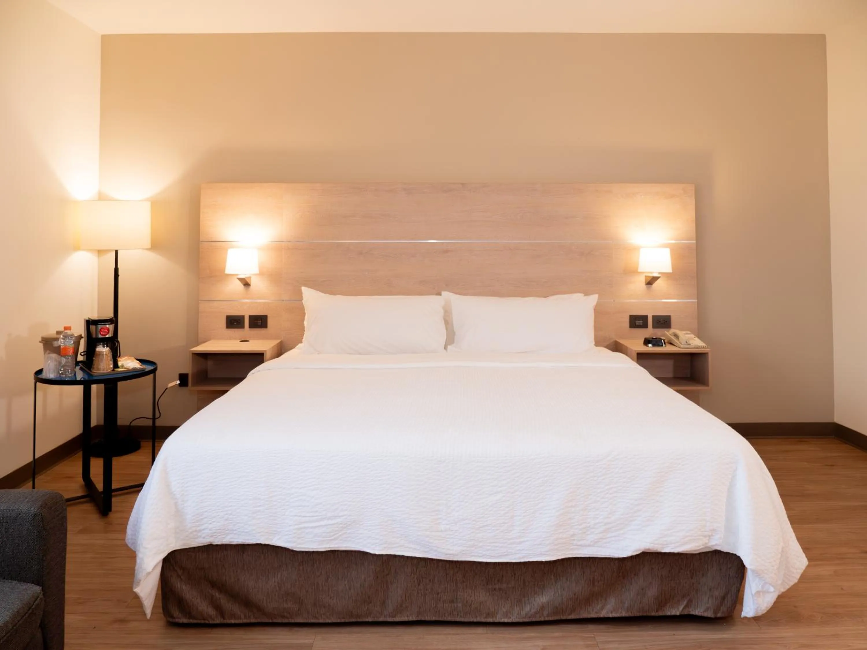 Bedroom, Bed in Holiday Inn Express - Monterrey - Tecnologico by IHG